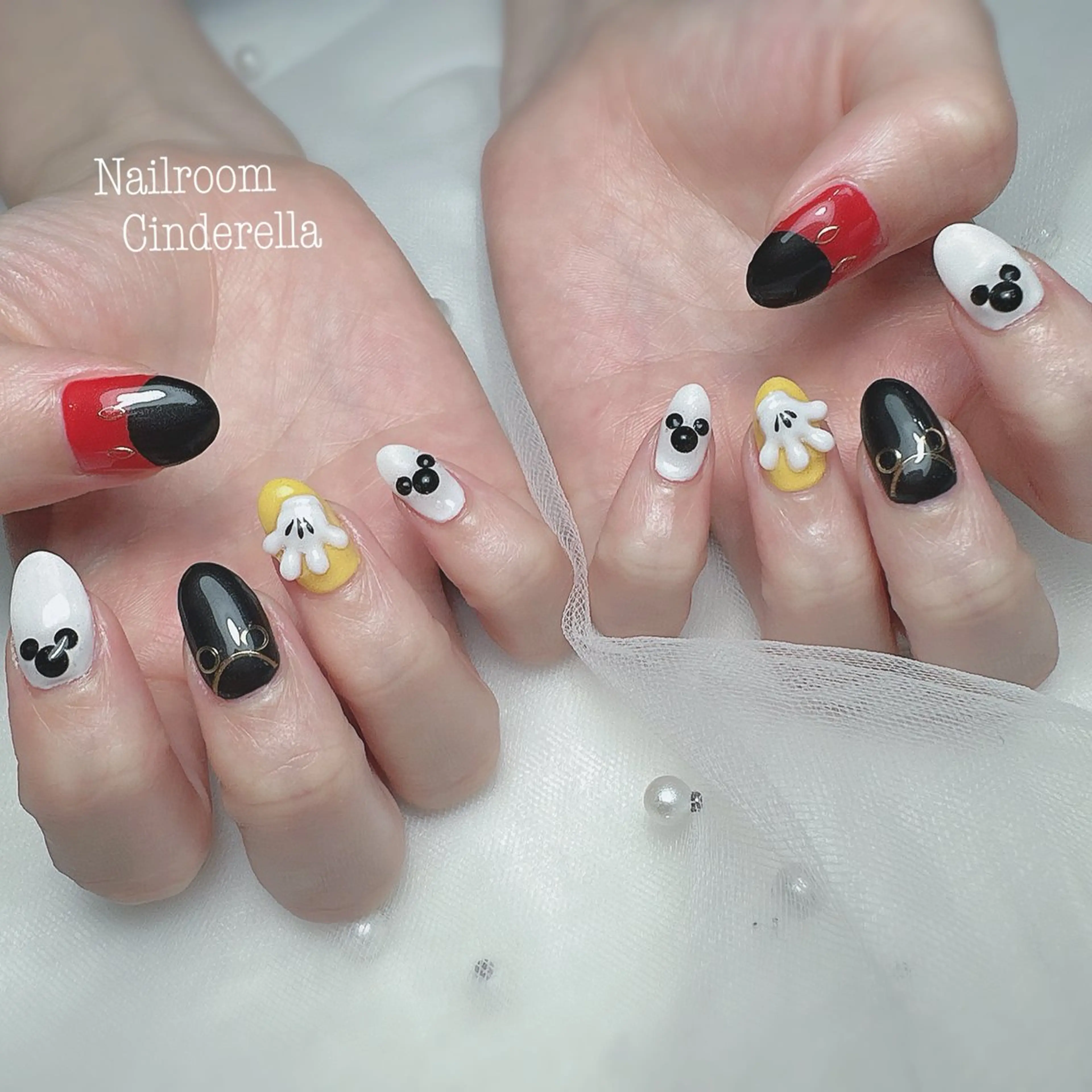 ネイル Nailroom. Cinderellaのネイルデザイン