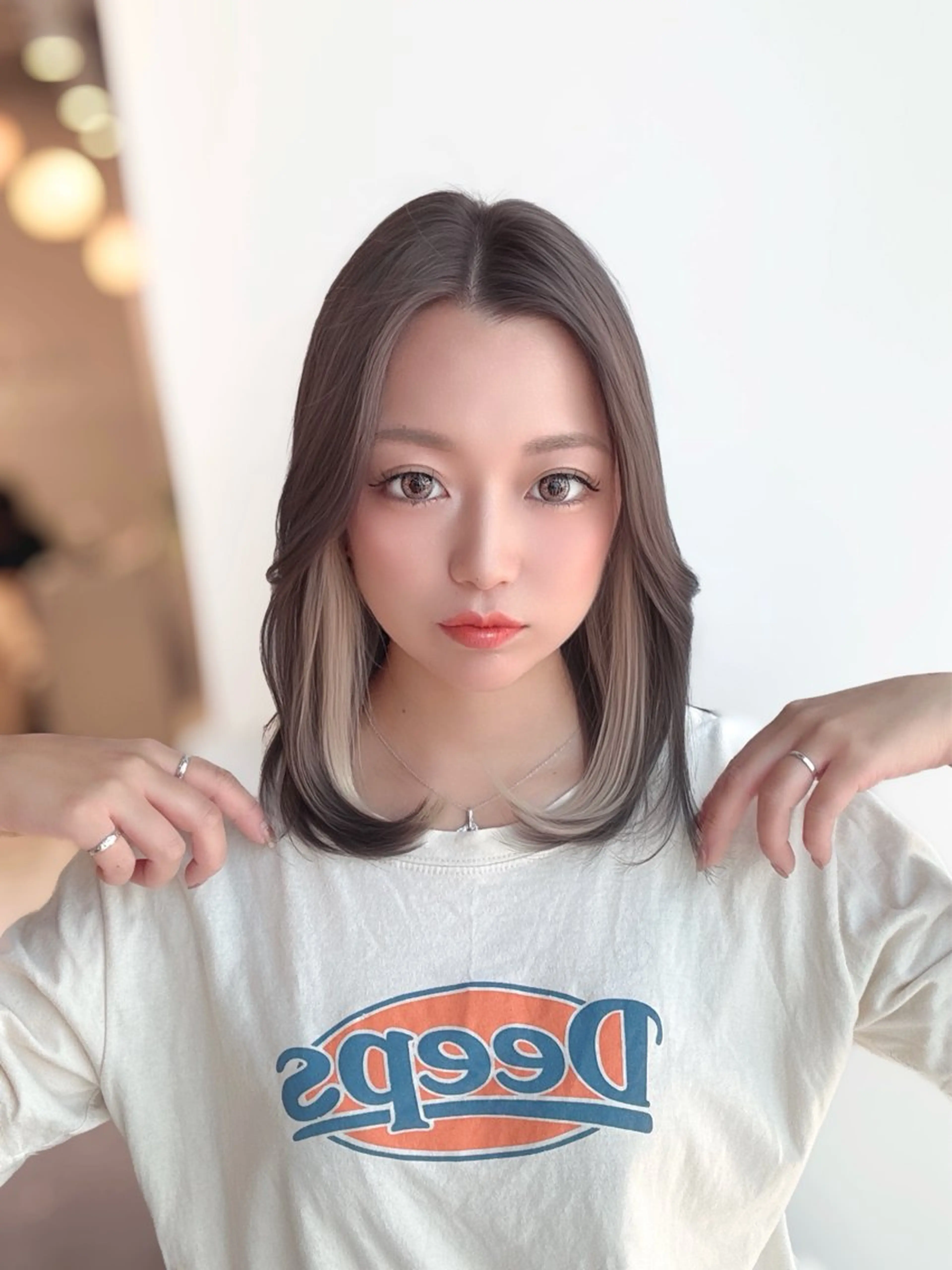 ミディアム カラー カット ヘアカラー トリートメント 顔まわりの神様✨ 透明感カラー藤嶋秀幸のヘアスタイル