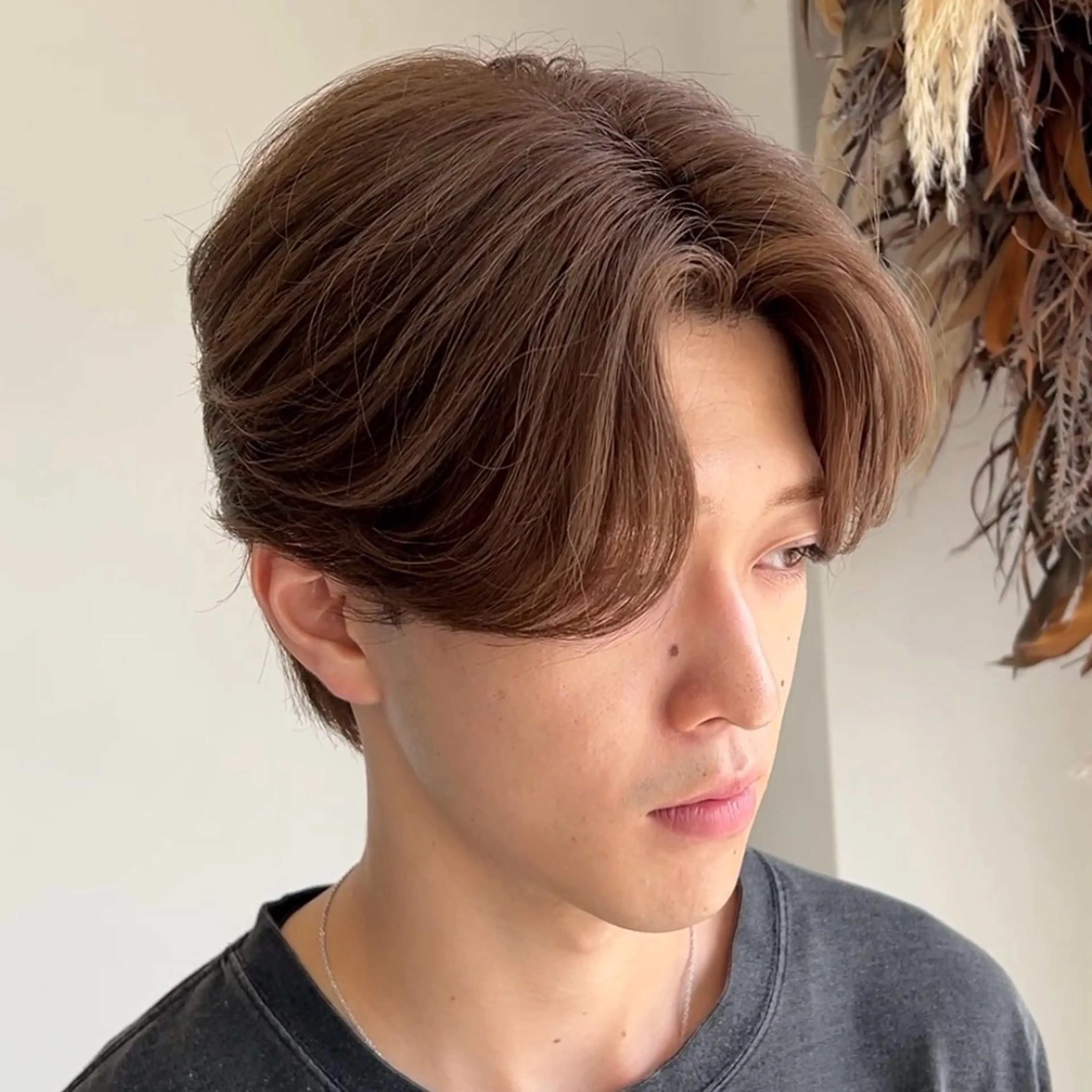 カラー 新谷 結菜のヘアスタイル