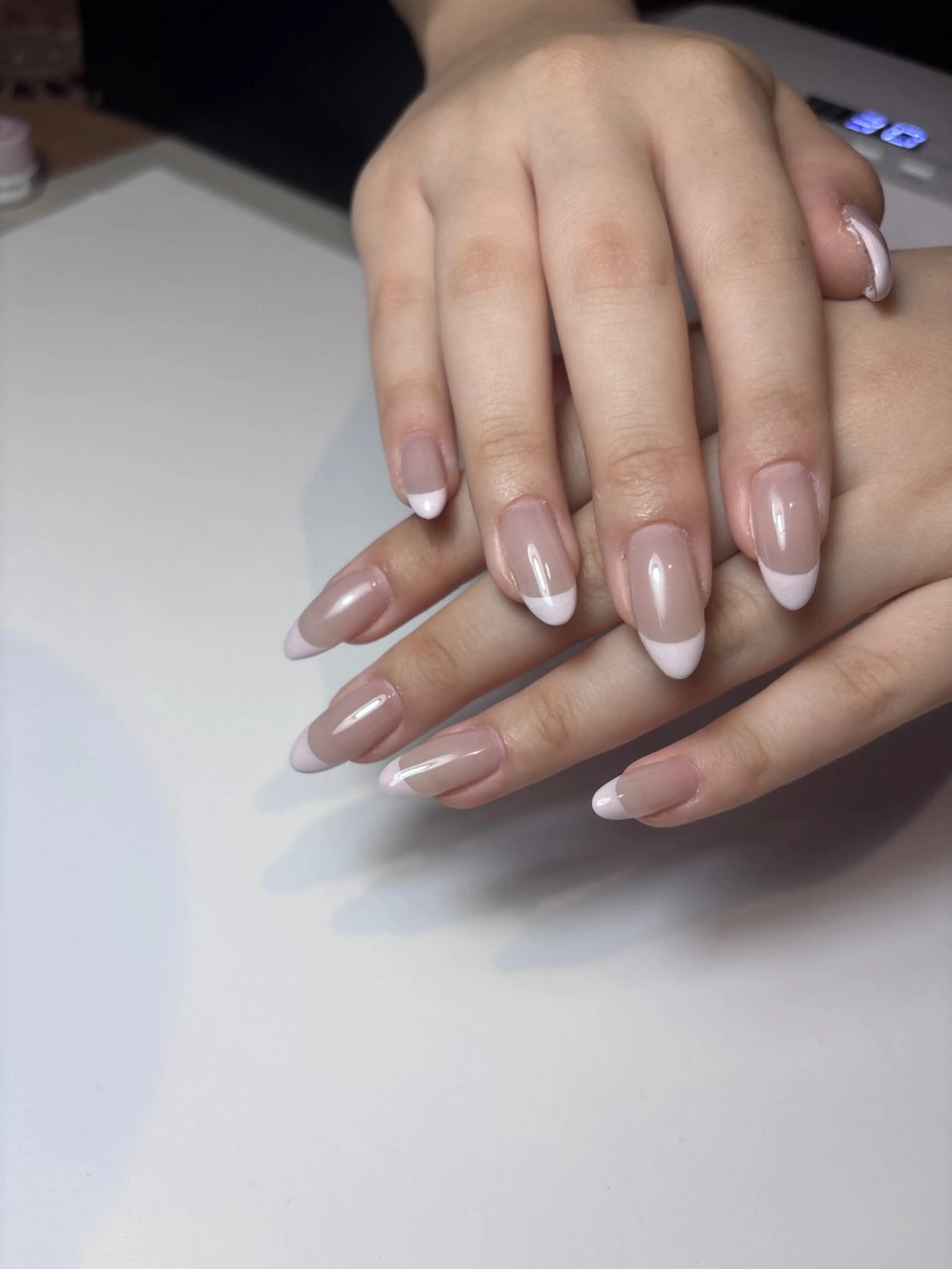 ミディアム 宮田 結晶のネイルデザイン