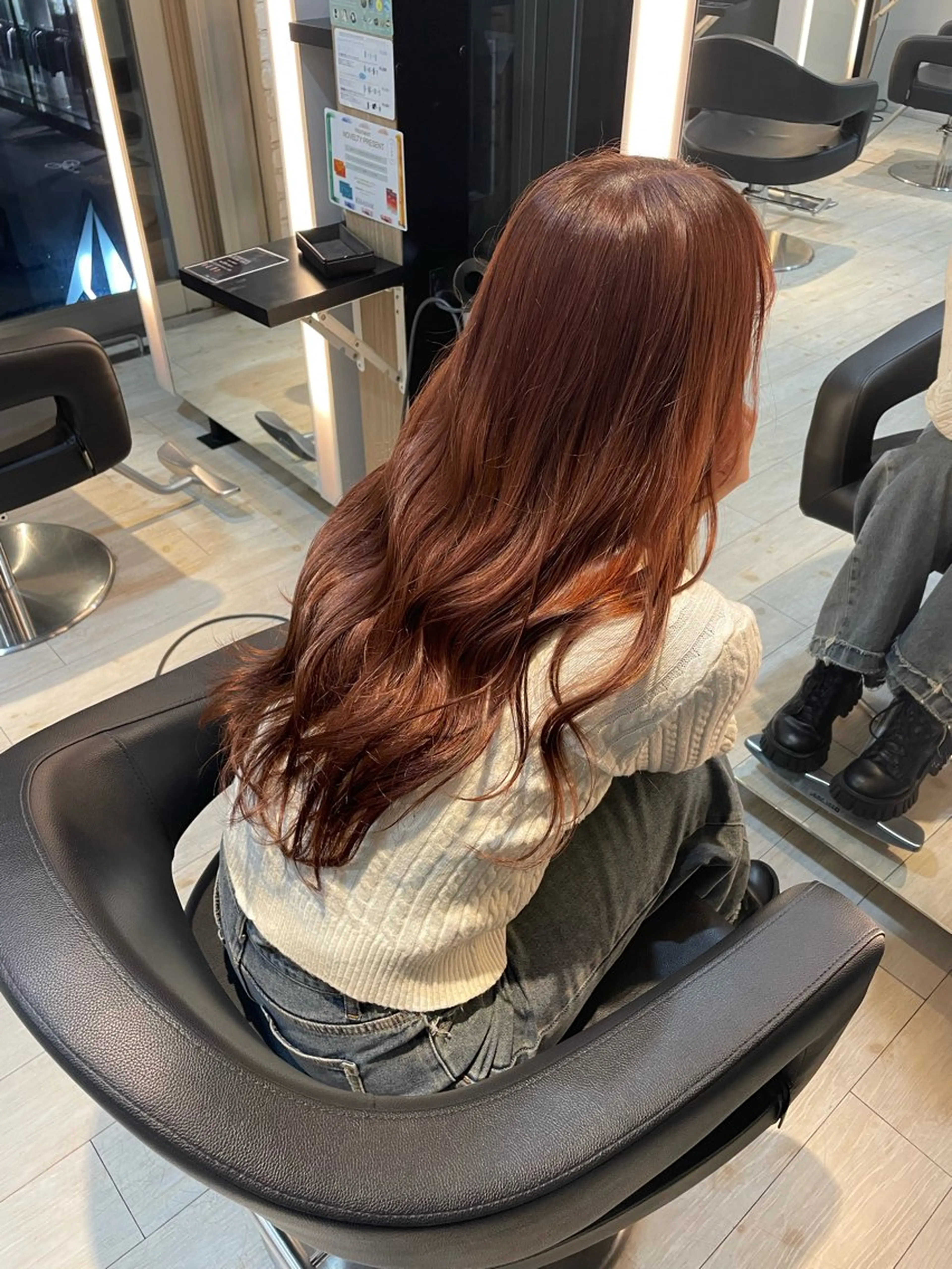 【つやプル髪に？！】 ワンカラー ＋ 髪質改善トリートメント 🦋💫の写真