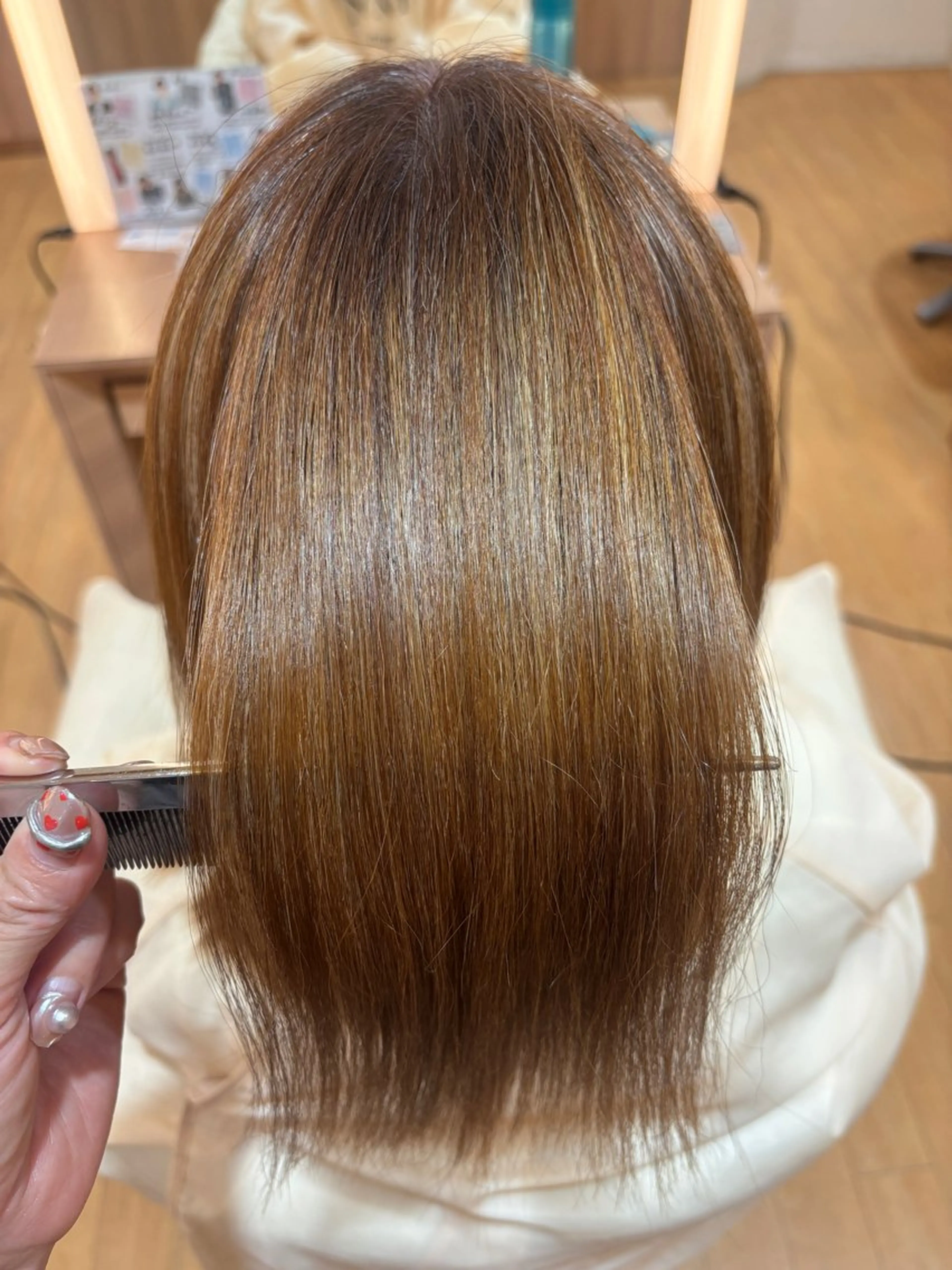 ミディアム 髪質改善カラー 清利あやなのヘアスタイル