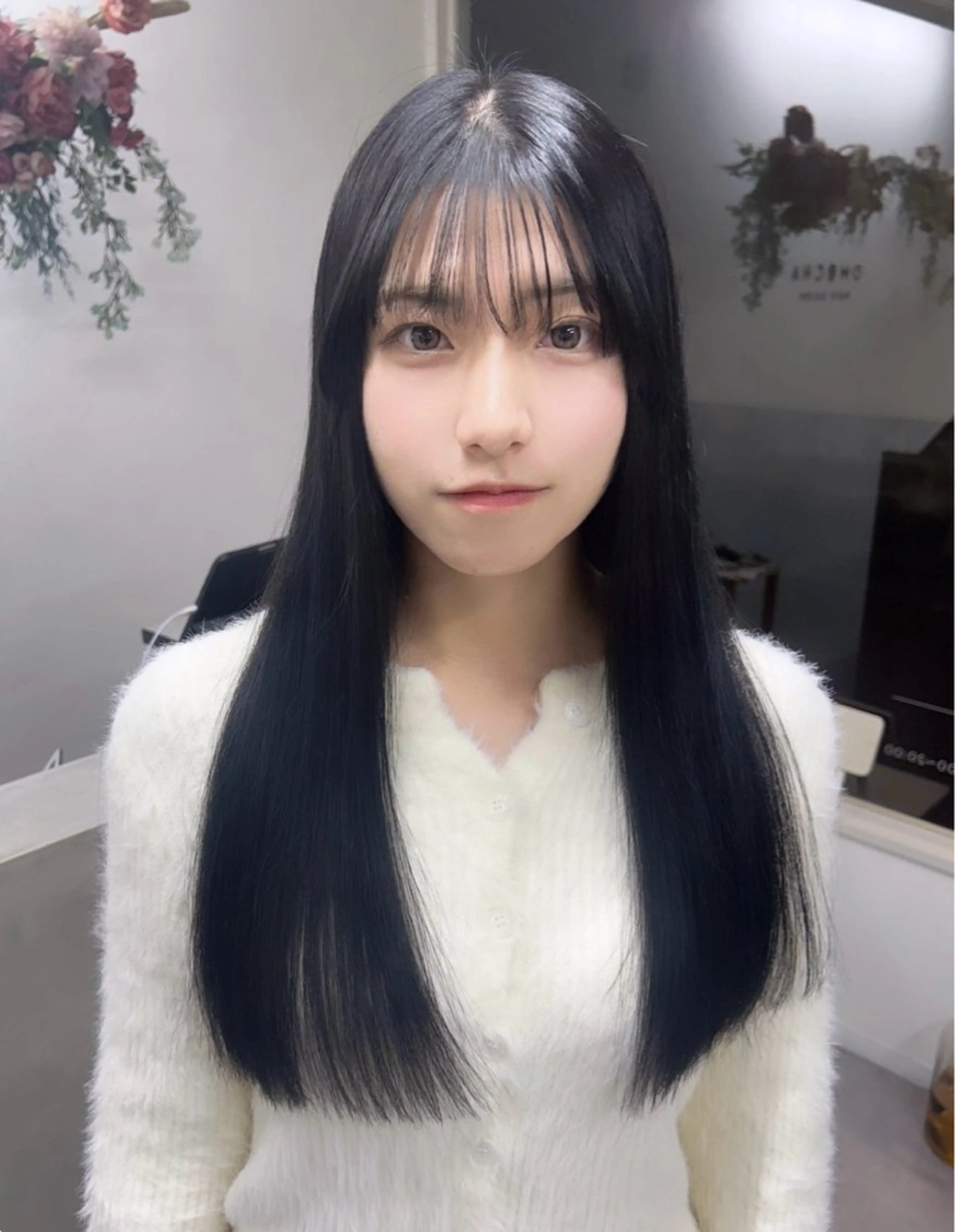 ロング カラー ami omochaのヘアスタイル