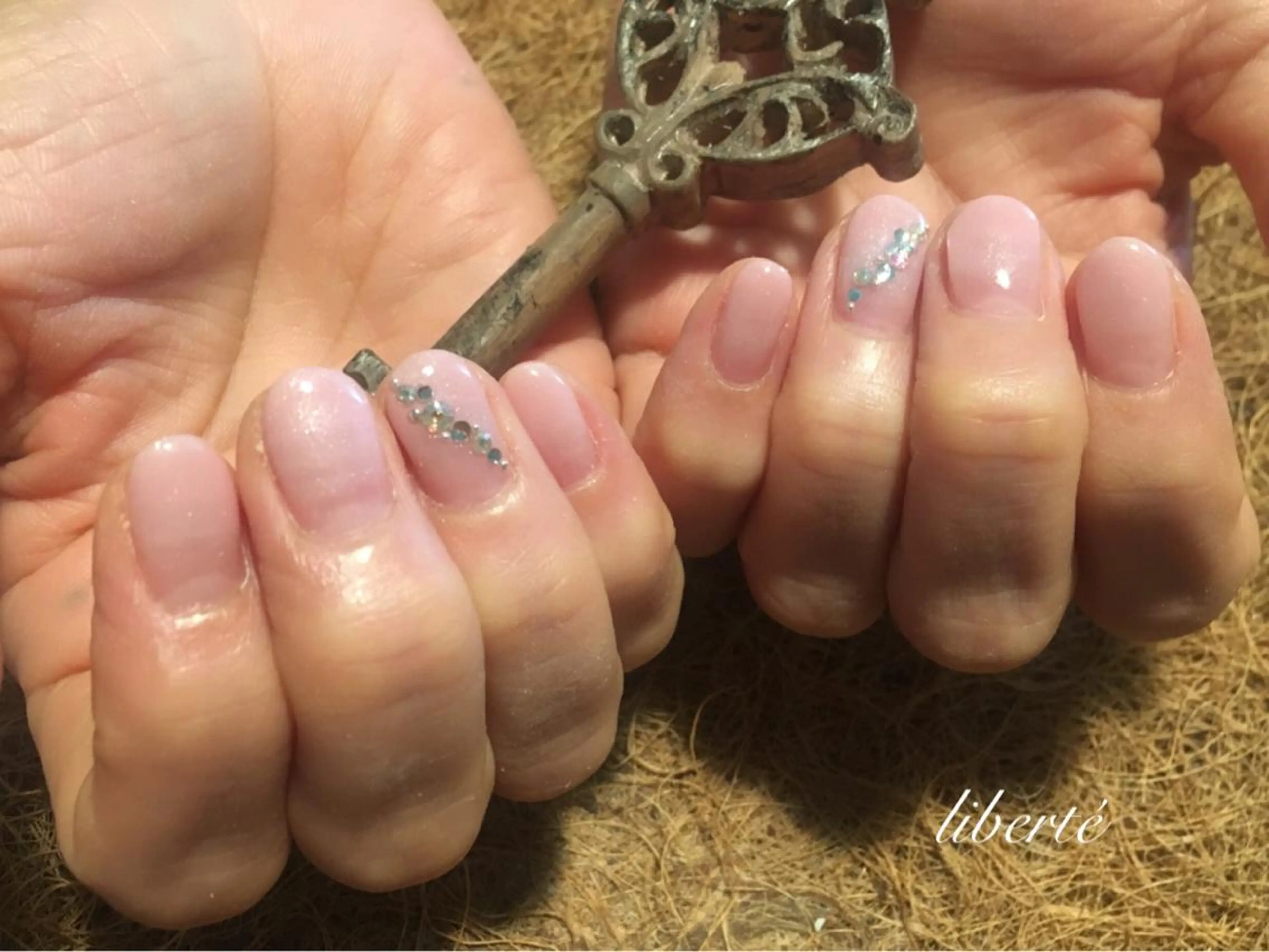 ネイル liberté (リベルテ)のネイルデザイン