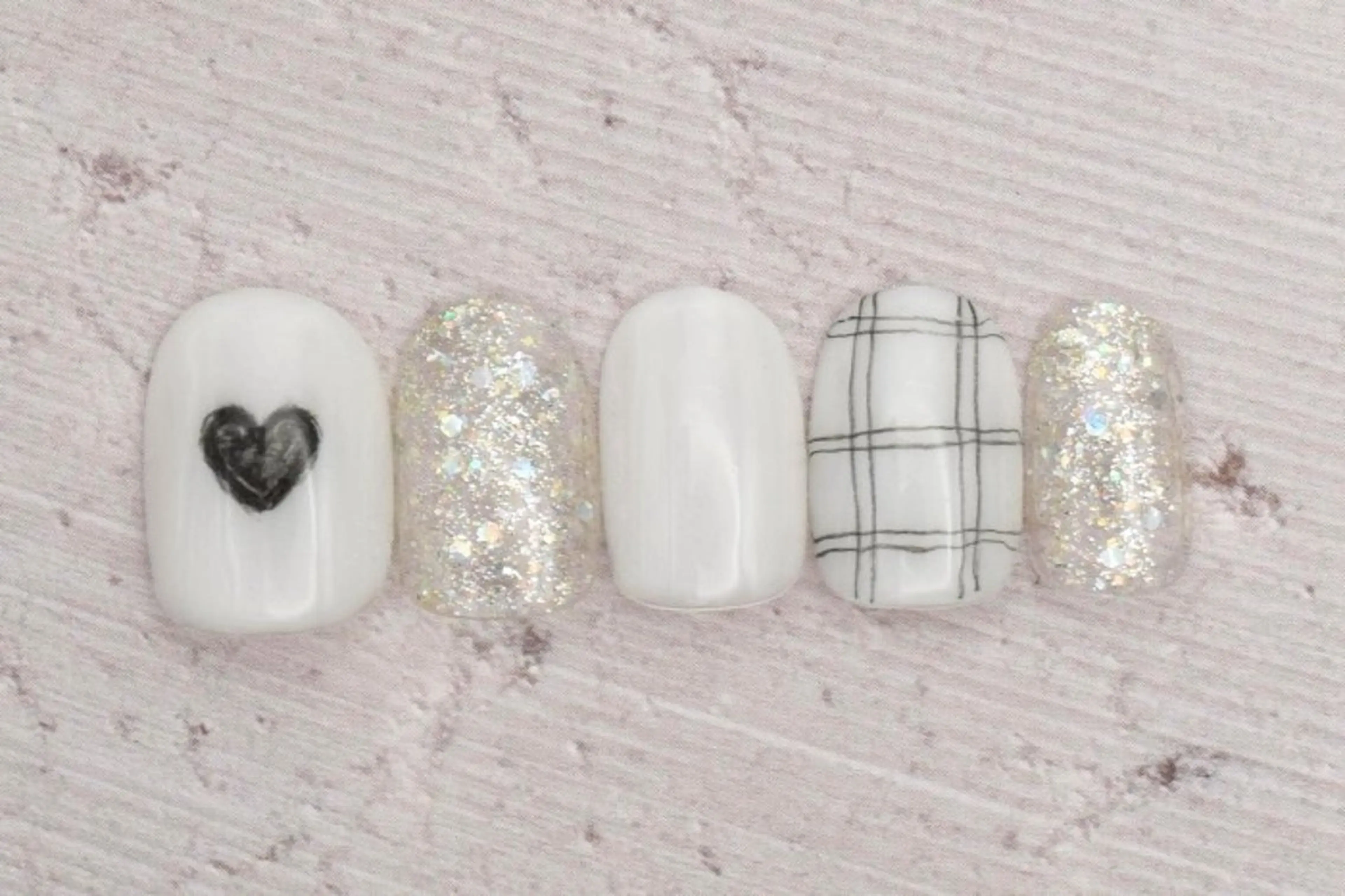 ネイル 長谷川 美穂のネイルデザイン