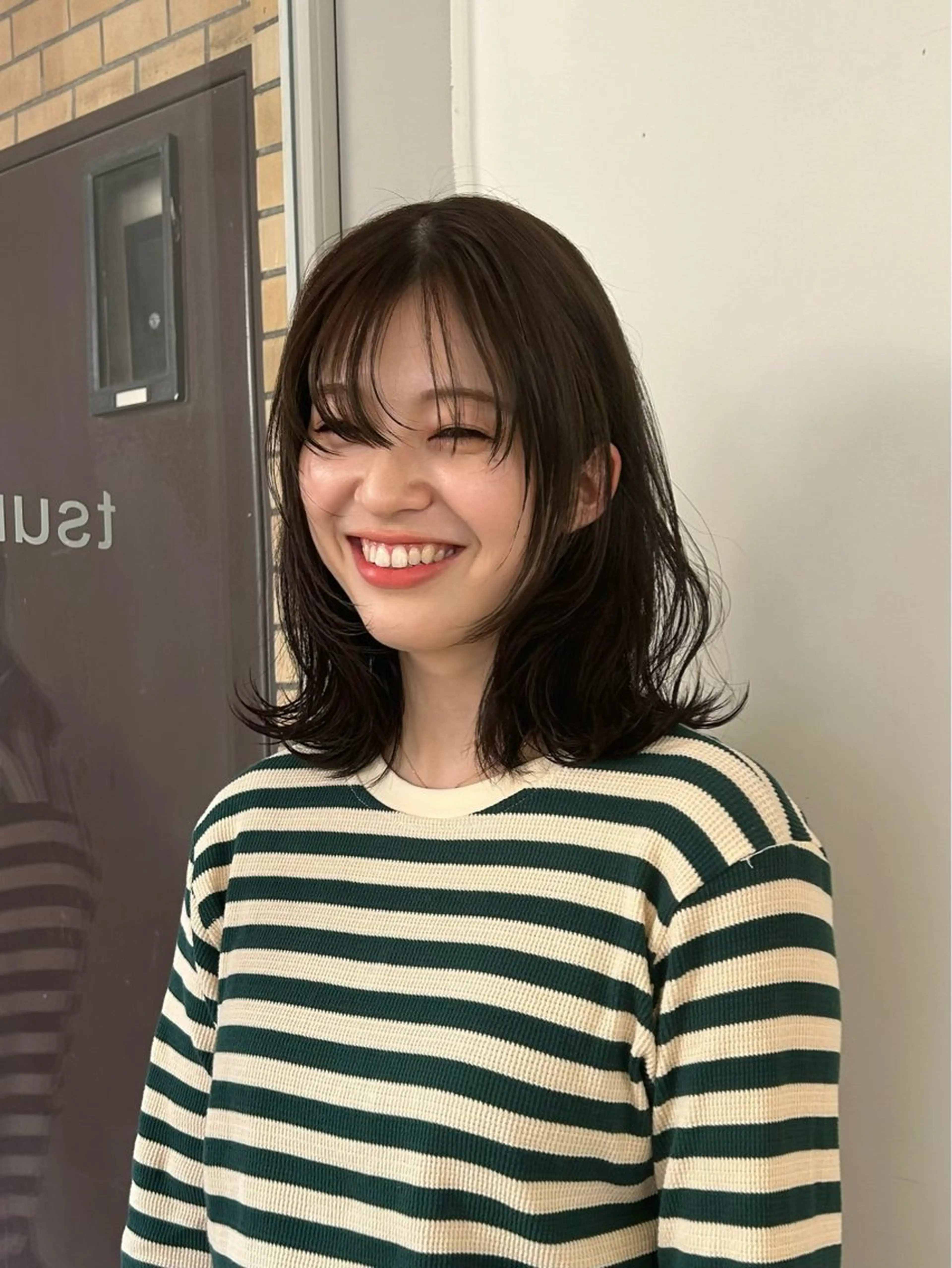 【12月限定🧤】10,20代限定✳︎ミディアムカットモデルトリートメント付き🩰の写真