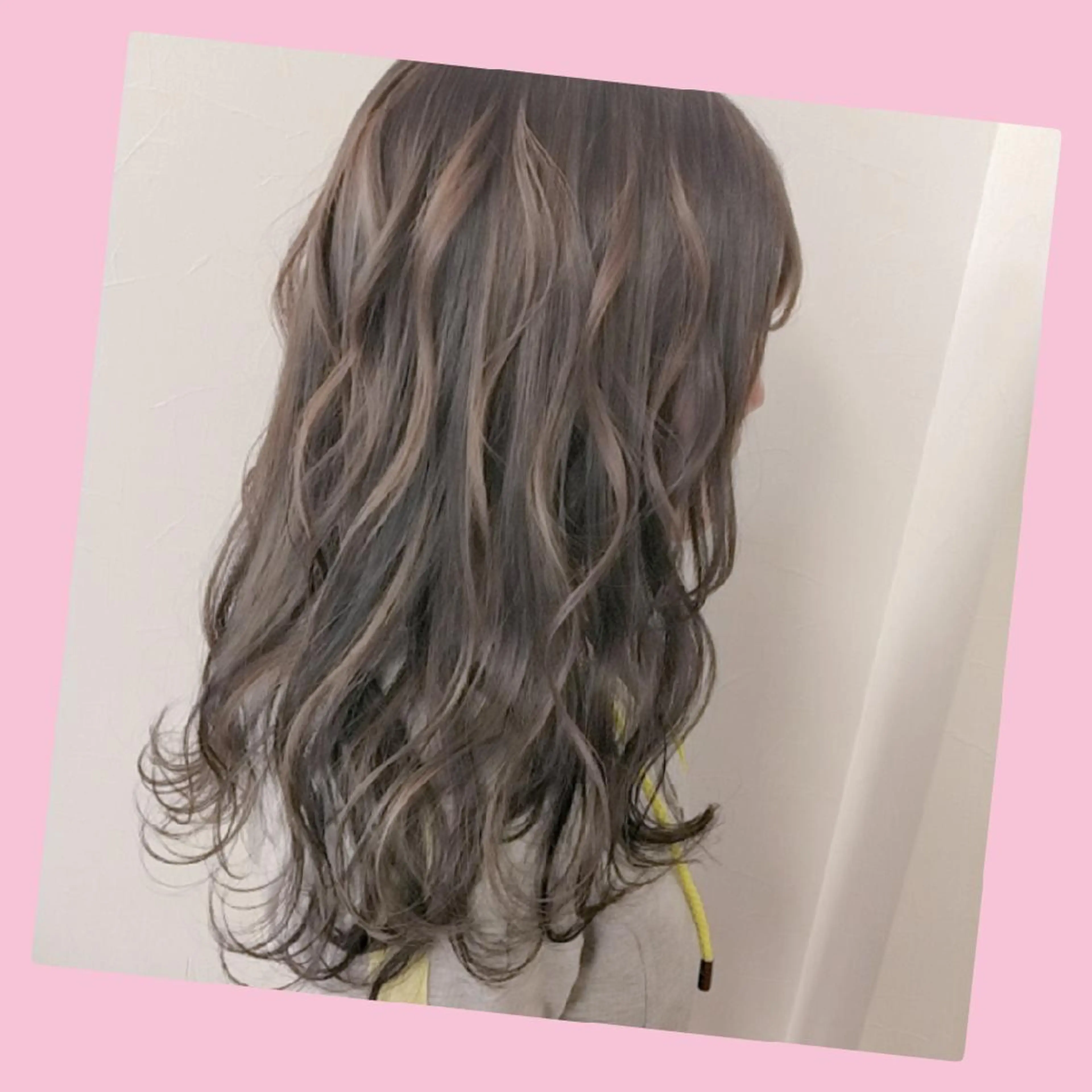 ミディアム カラー アッシュ バレイヤージュ ベージュカラー ブリーチ ダークアッシュ デザインカラー髪質 改善Lilithのその他イメージ