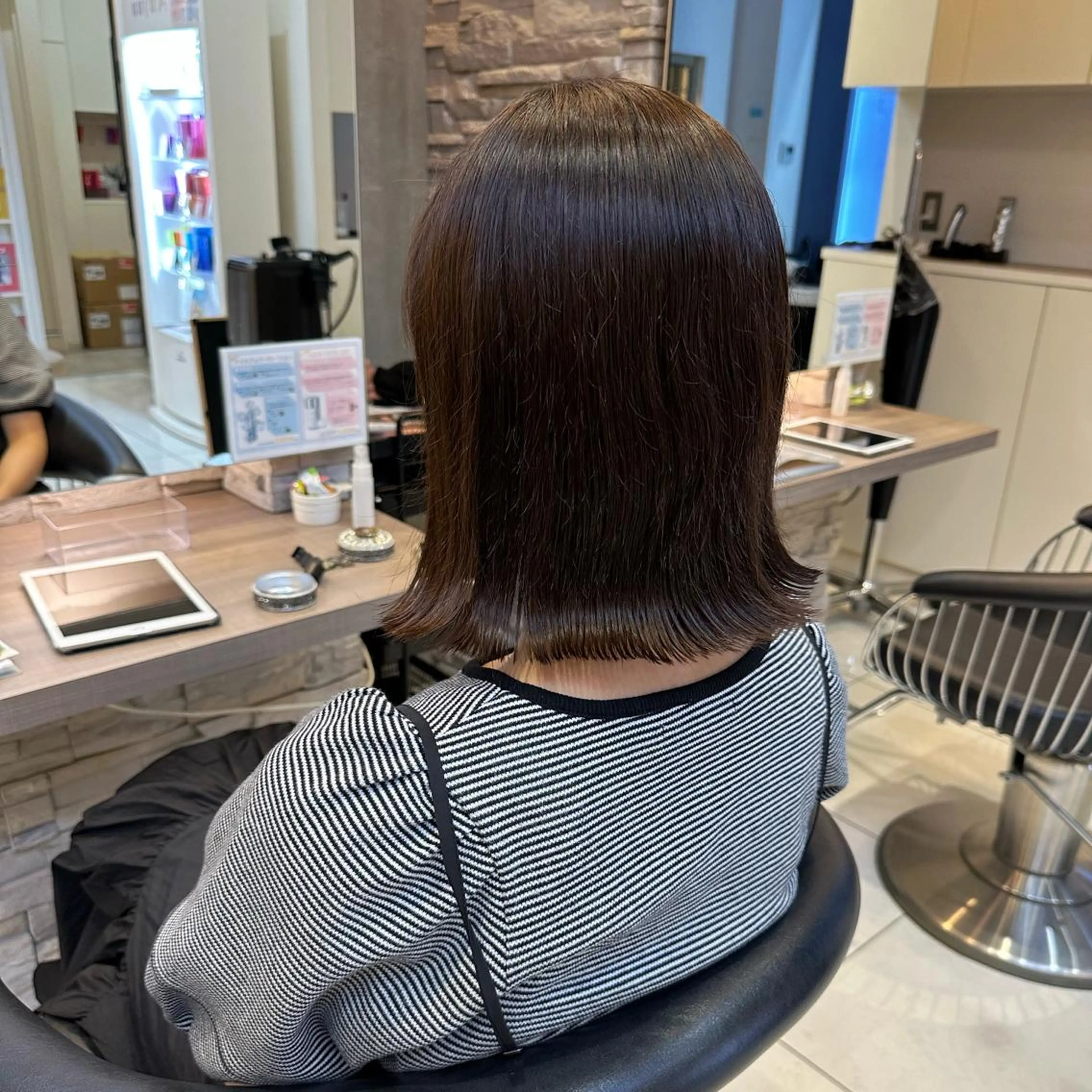 ミディアム mao♡ベージュ/ 顔周りカットのヘアスタイル