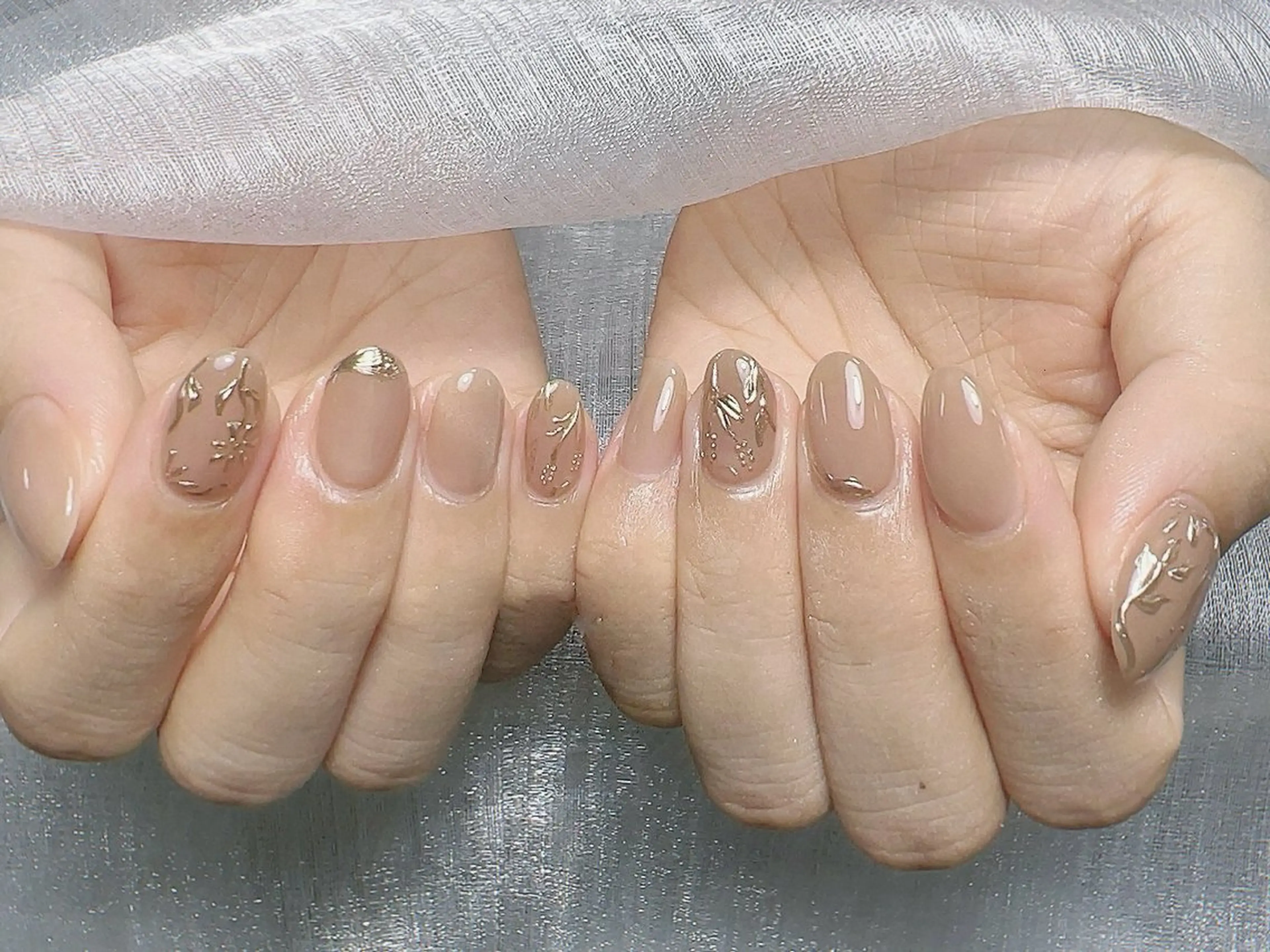 ネイル 持ち込み ハンドネイル ハンドケア るか 池袋のネイルデザイン