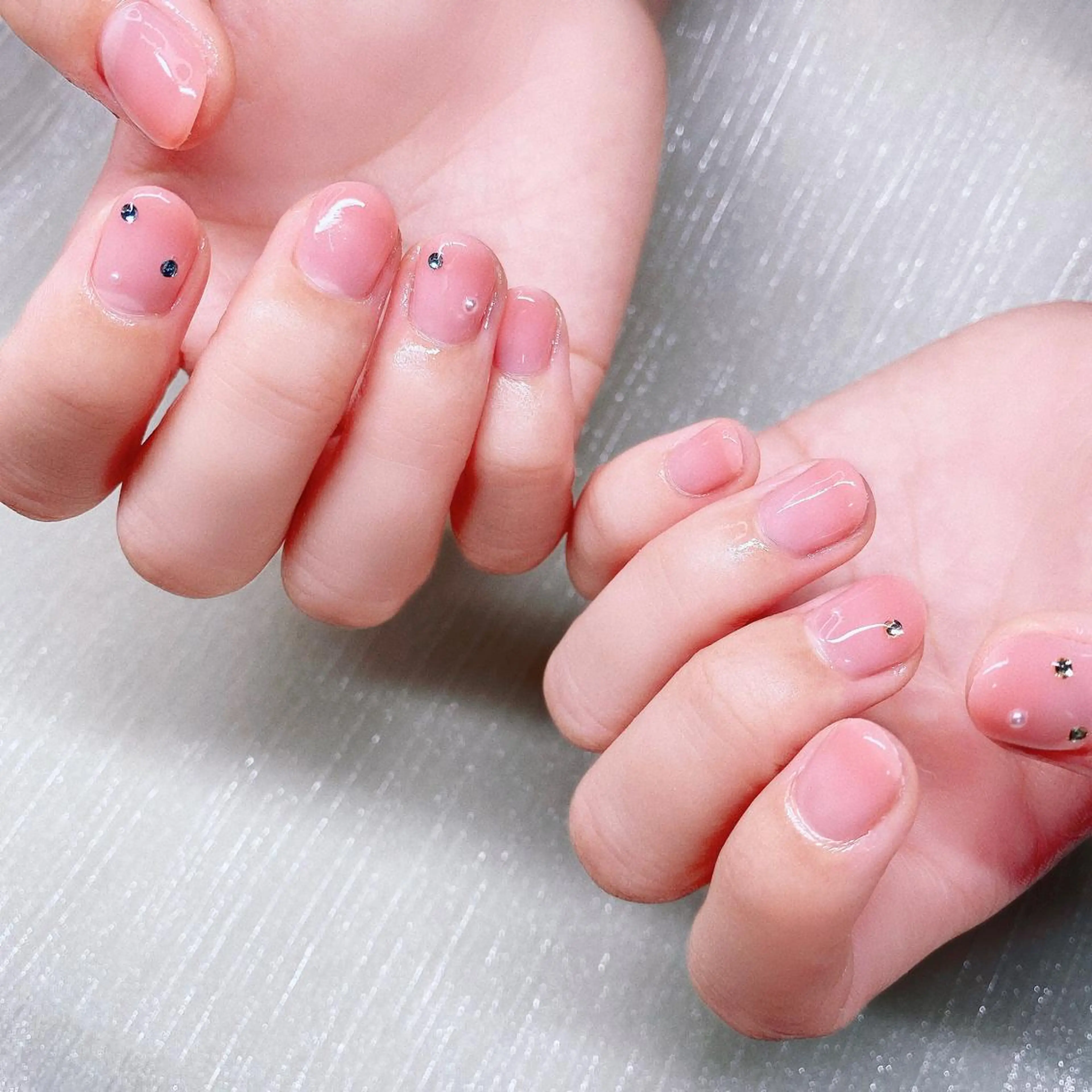 ネイル 長さ出し ストーンネイル ハンドネイル Nailist SUZU所属・Nailist suzuのネイルデザイン