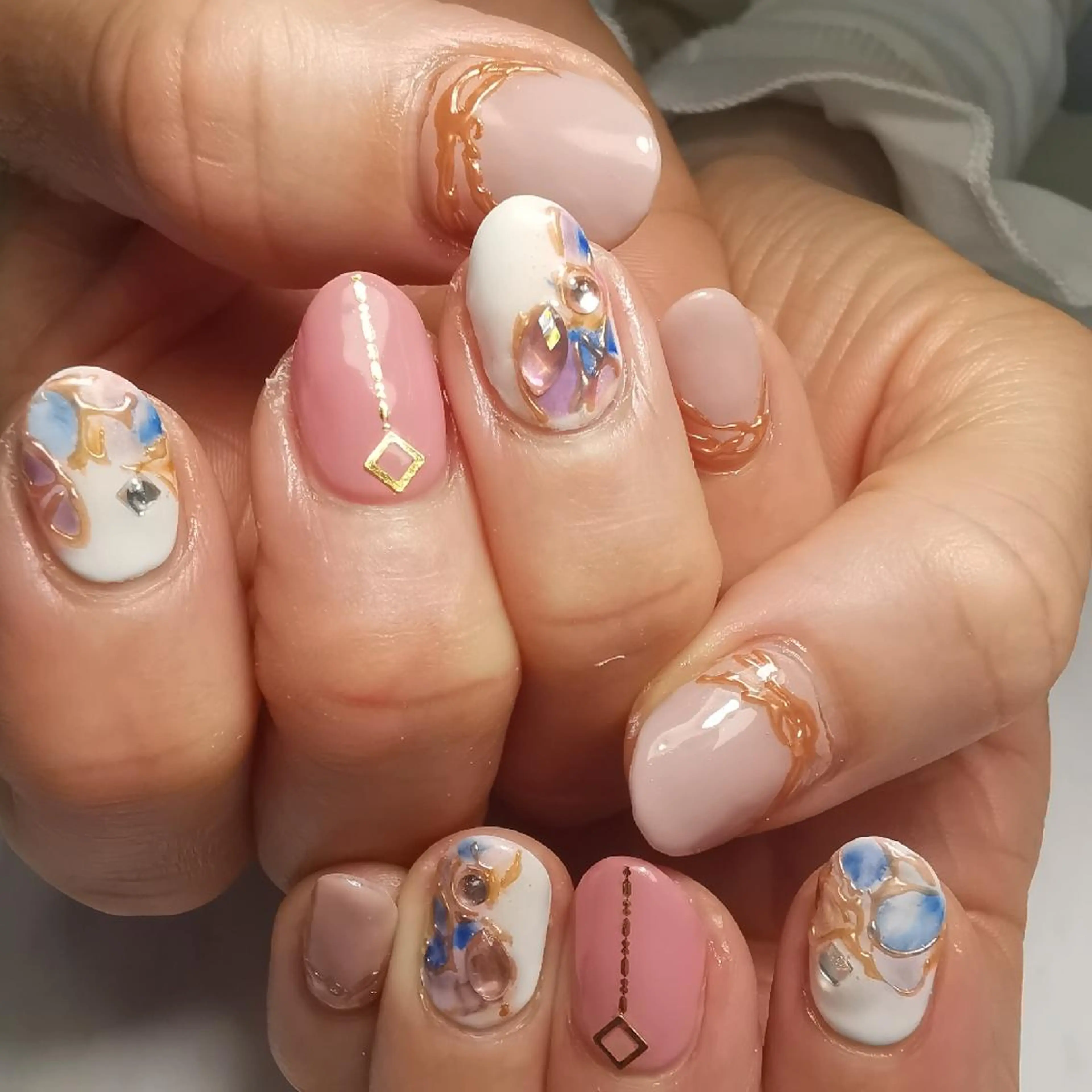 ネイル ニュアンスネイル reve あやののネイルデザイン