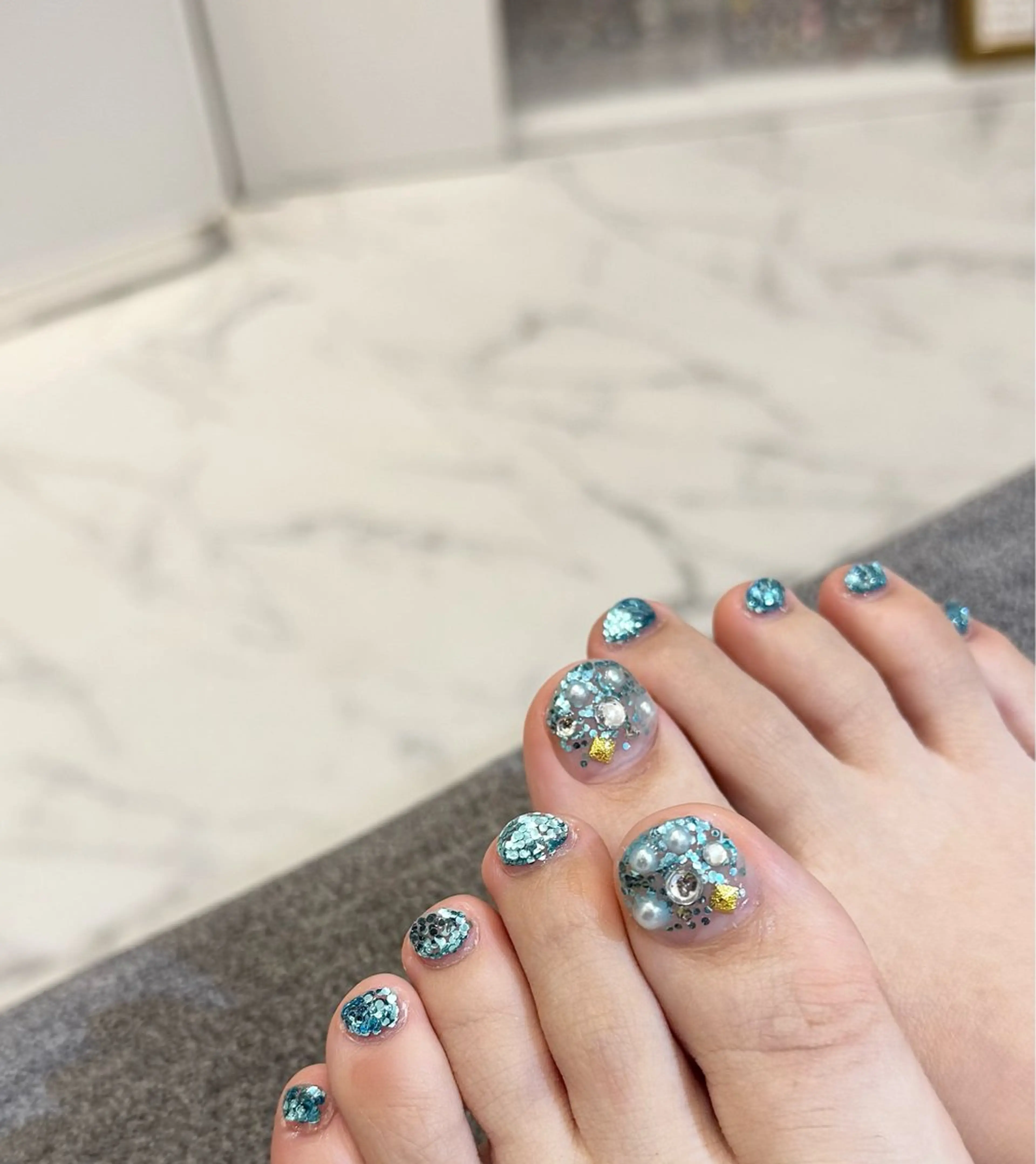 ネイル ブルー フットネイル メンズネイル フットネイル マイムネイル所属・MIMnail メンズネイリストのネイルデザイン