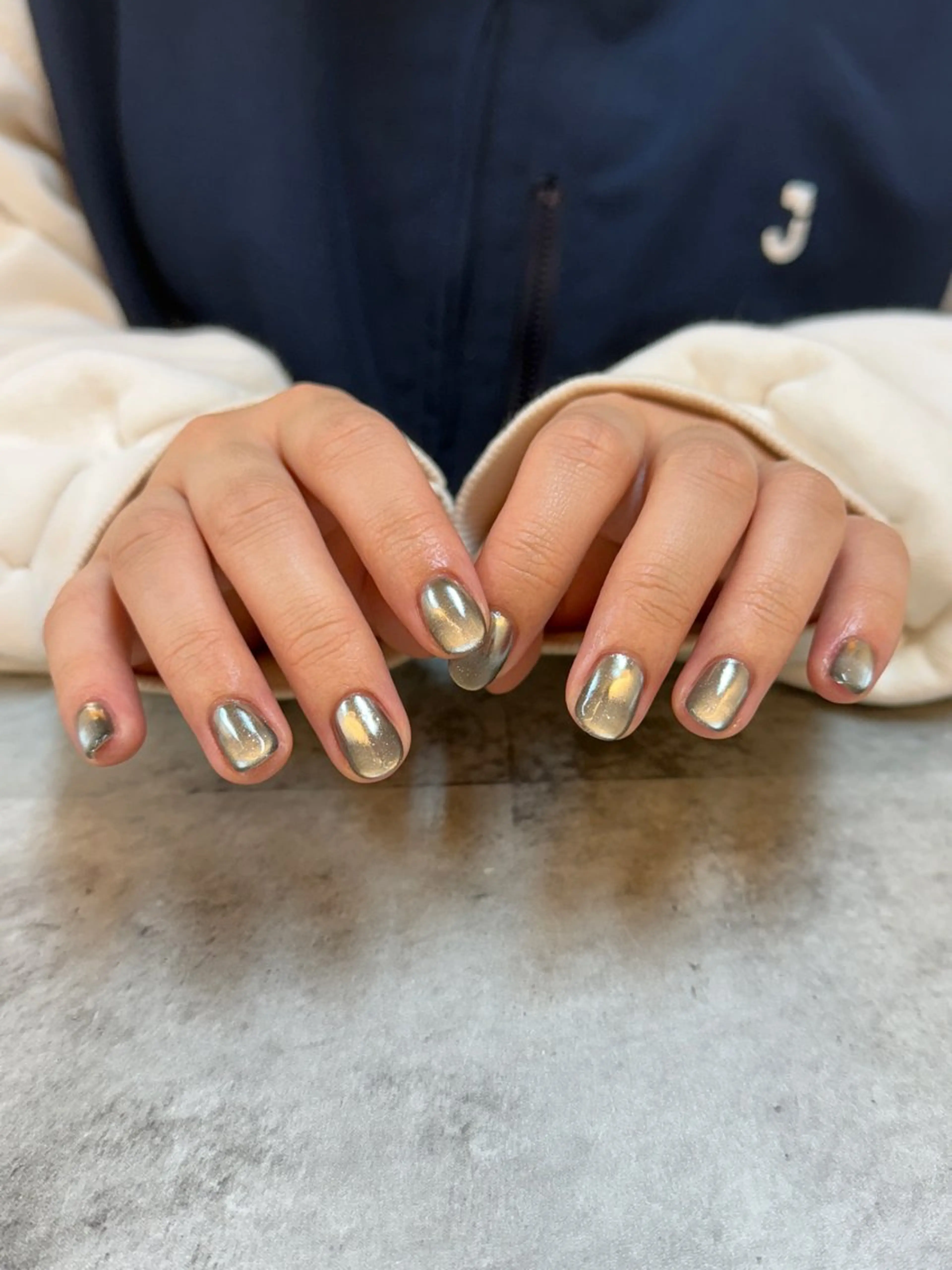 ネイル グラデーション ミラーネイル ハンドネイル ouka所属・ena satoのネイルデザイン