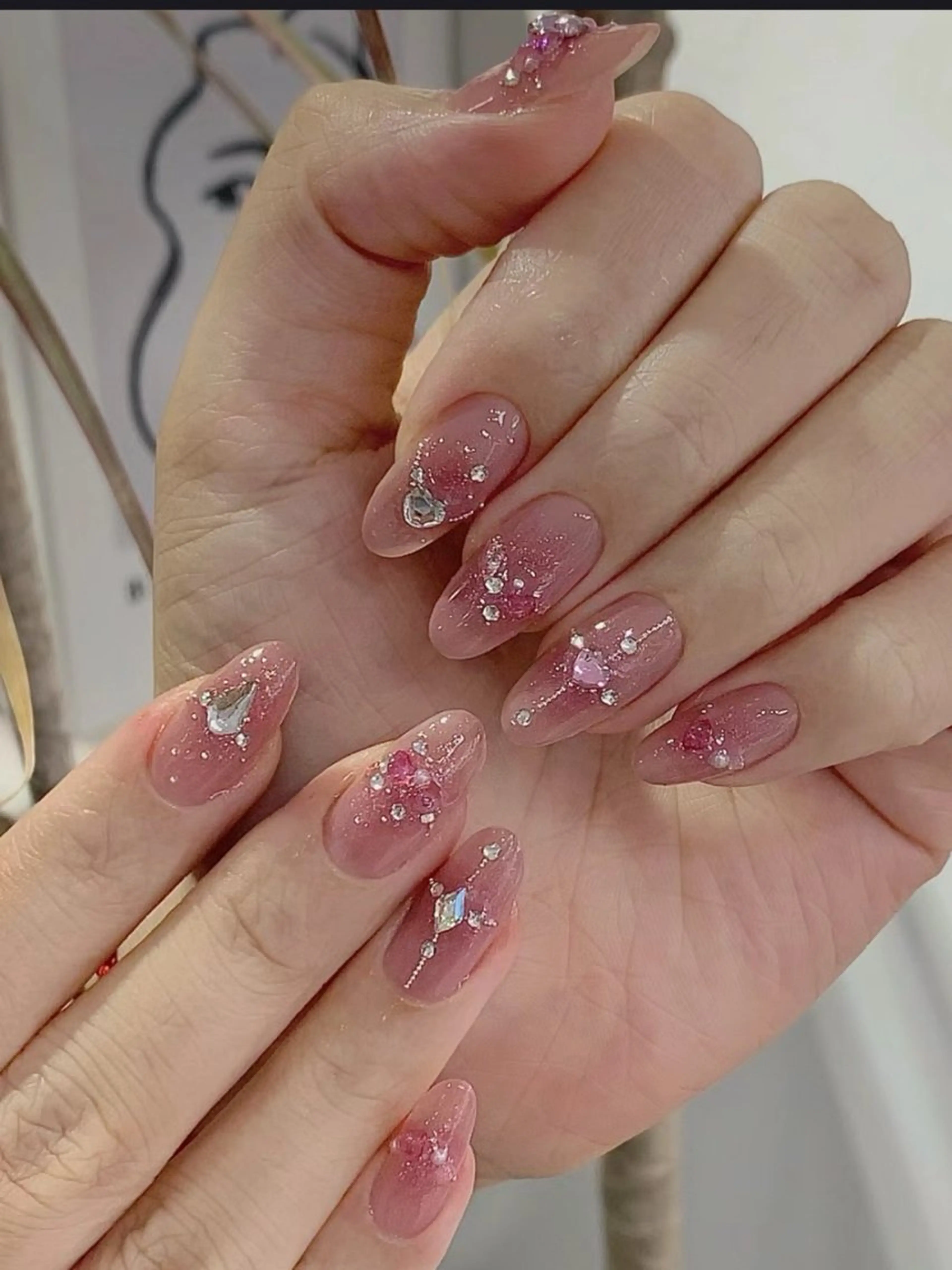 ネイル lucky nail 歌舞伎町のネイルデザイン