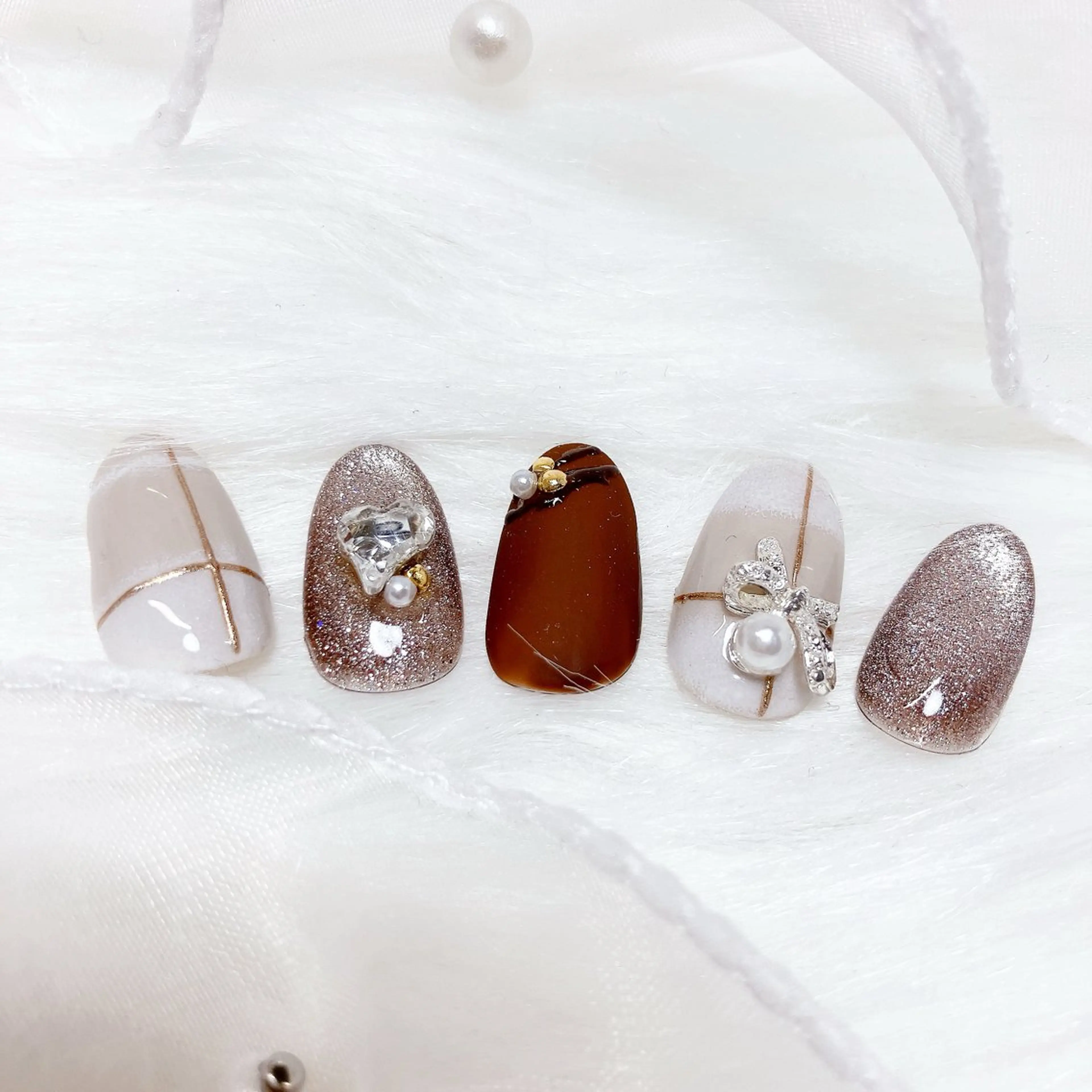 ネイル 綱島 佳恵のネイルデザイン