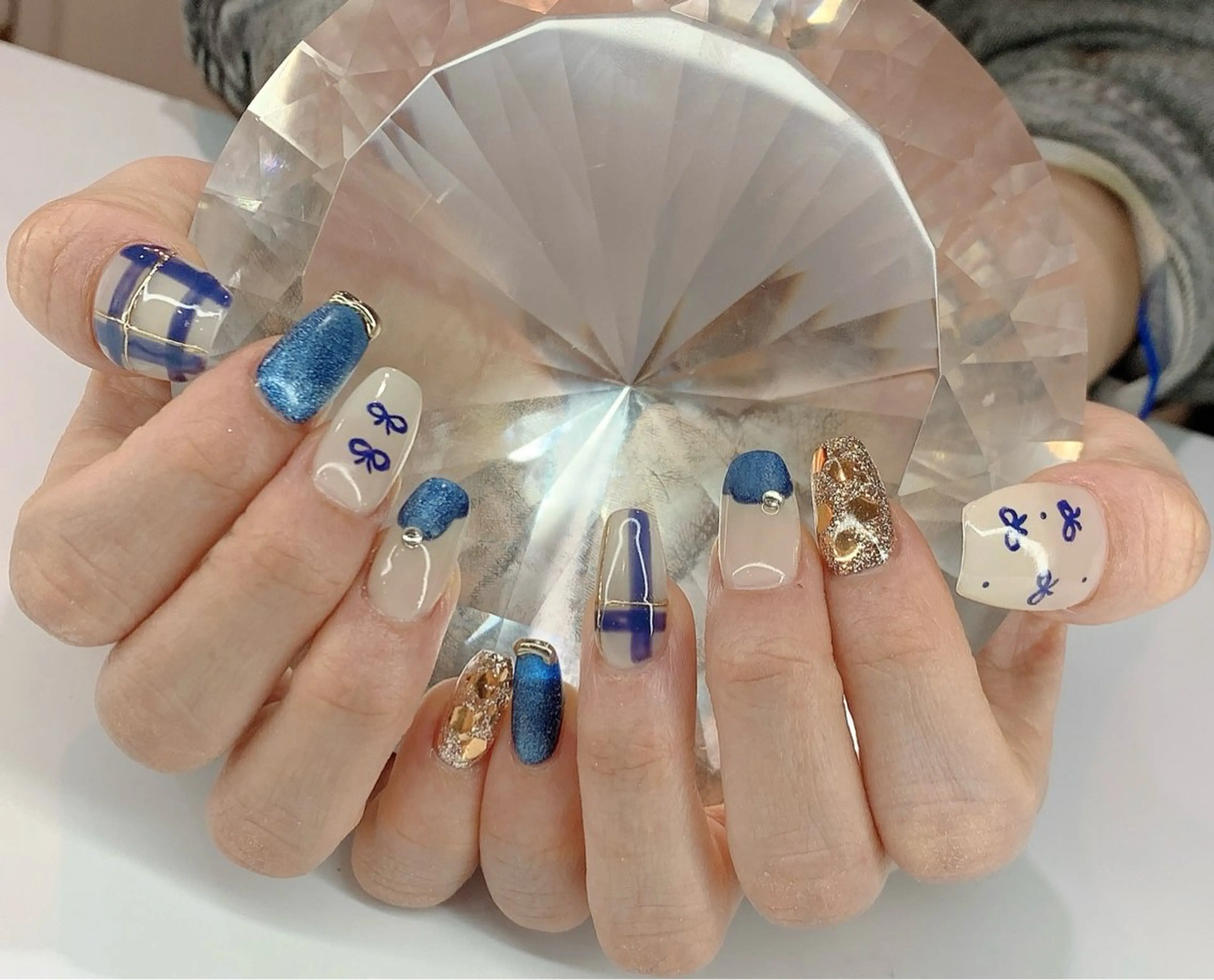 ネイル LoaChaton kaeのネイルデザイン