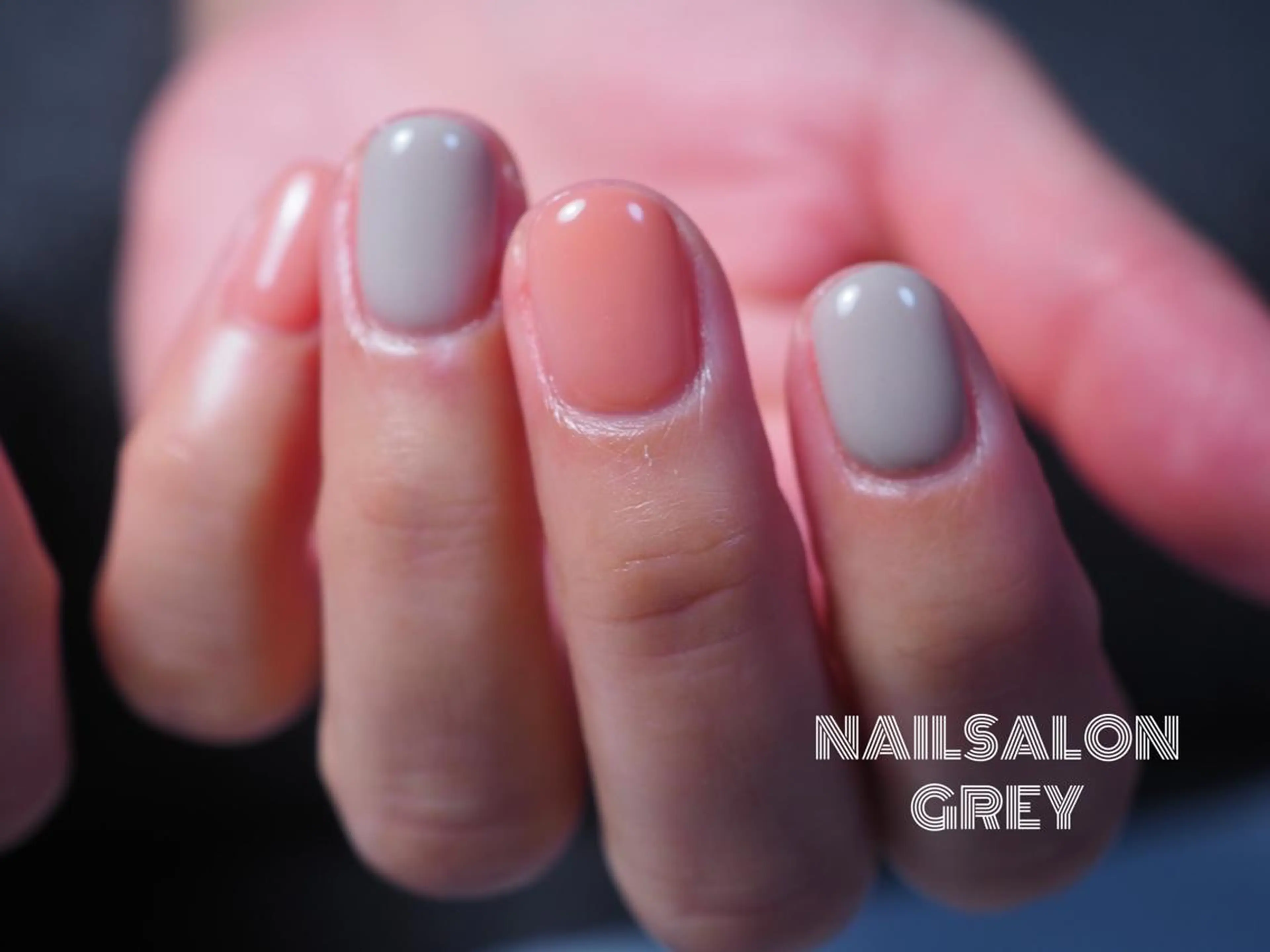 ネイル 【GREY】 TAIRAのネイルデザイン