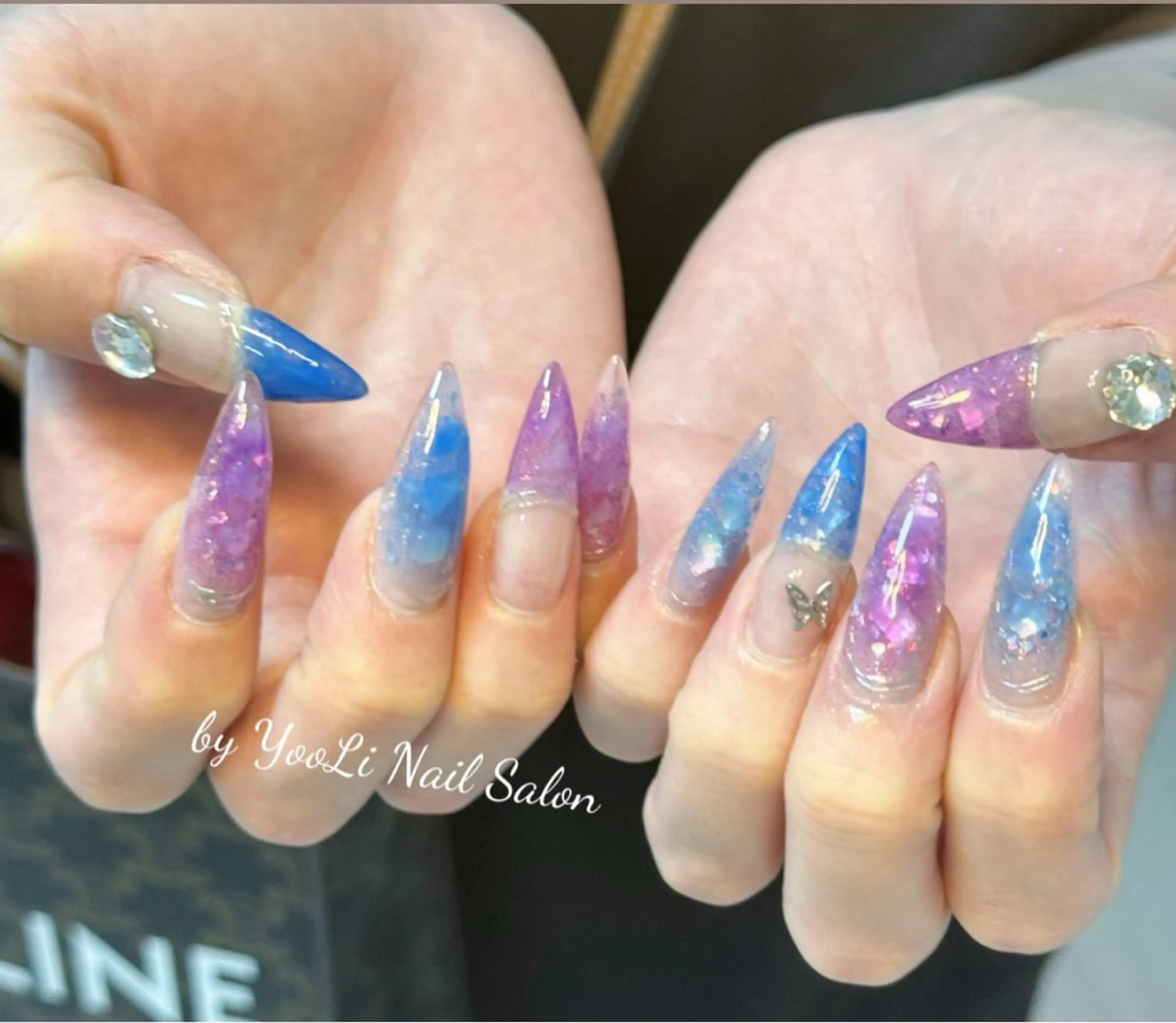 ネイル アートネイル オーロラネイル チークネイル フレンチネイル ガラスフレンチ 🎀🎀YooLi Nail Salonのネイルデザイン