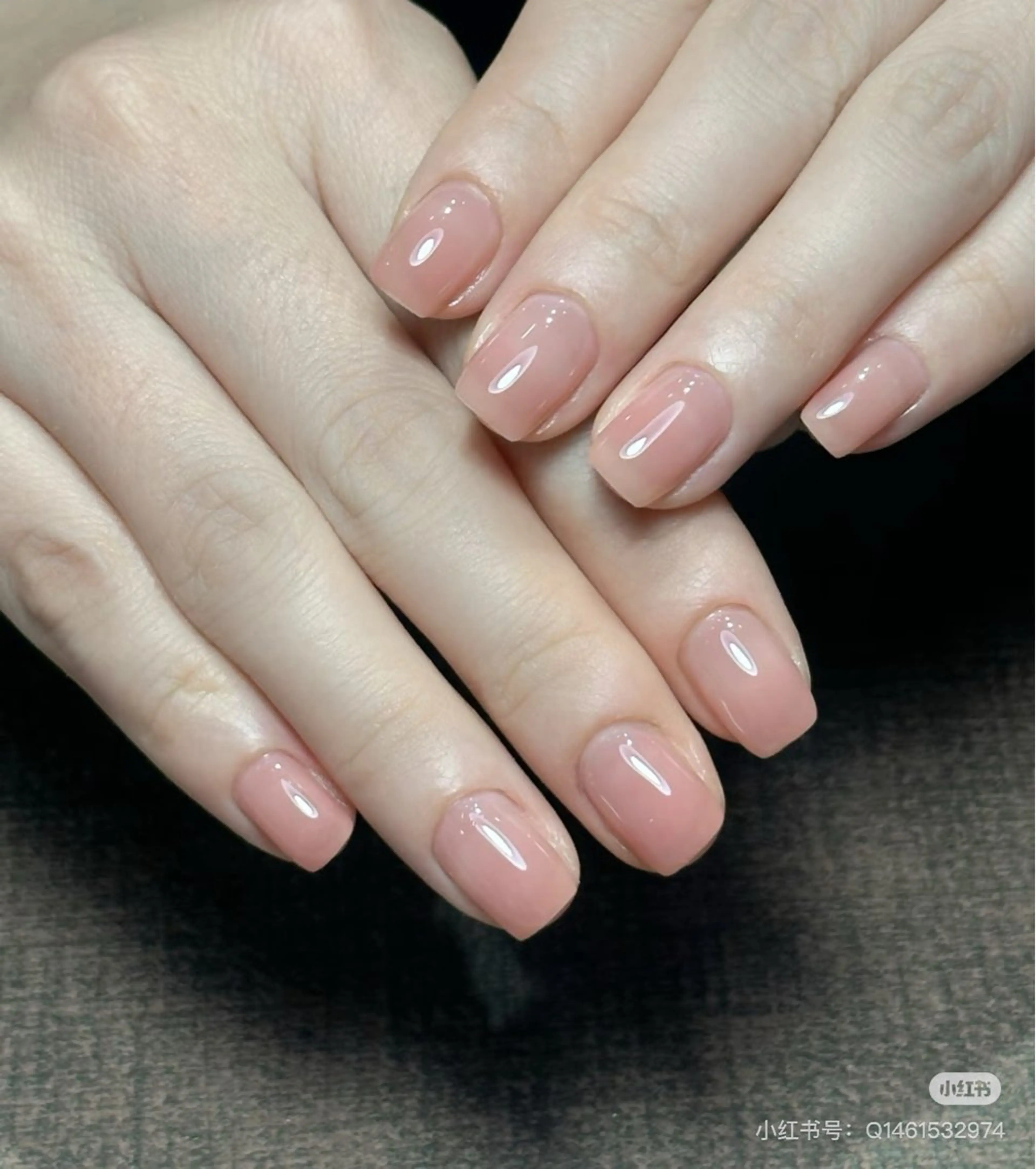 ハンド🩷ワンカラーの写真