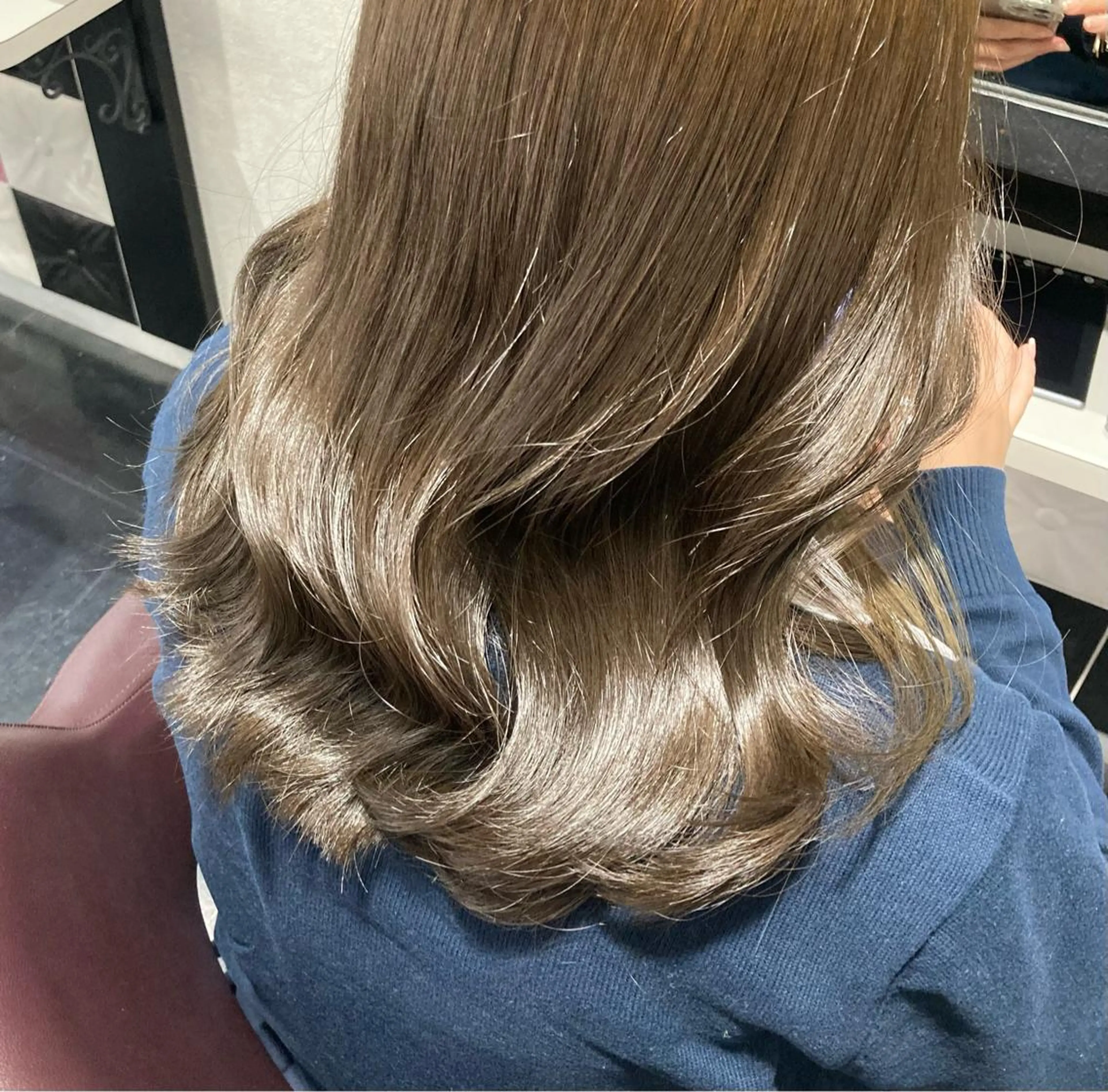 セミロング カラー ベージュカラー オリーブベージュ mizu kiのヘアスタイル