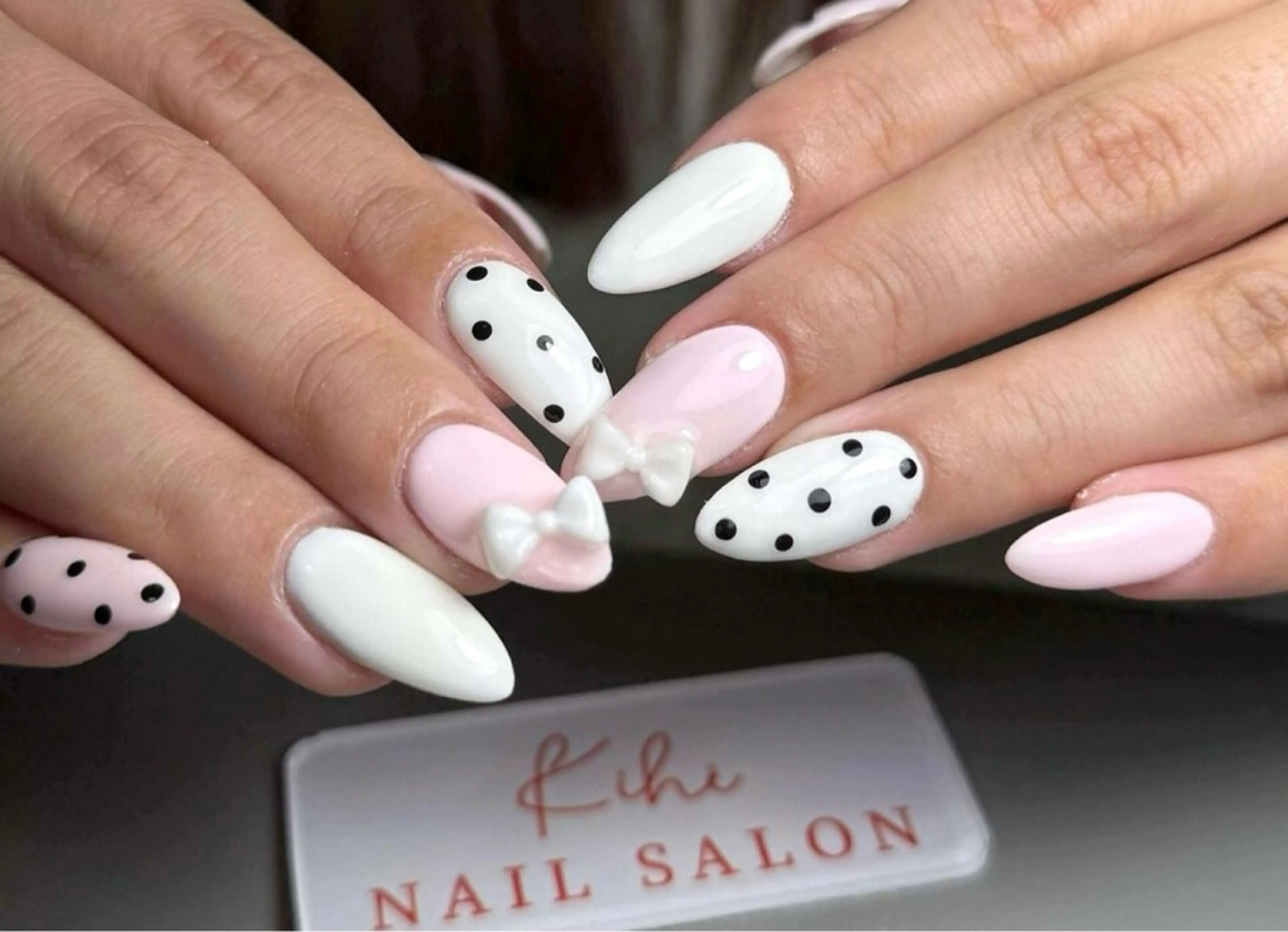 ネイル ハンドネイル 小林 あゆみのネイルデザイン