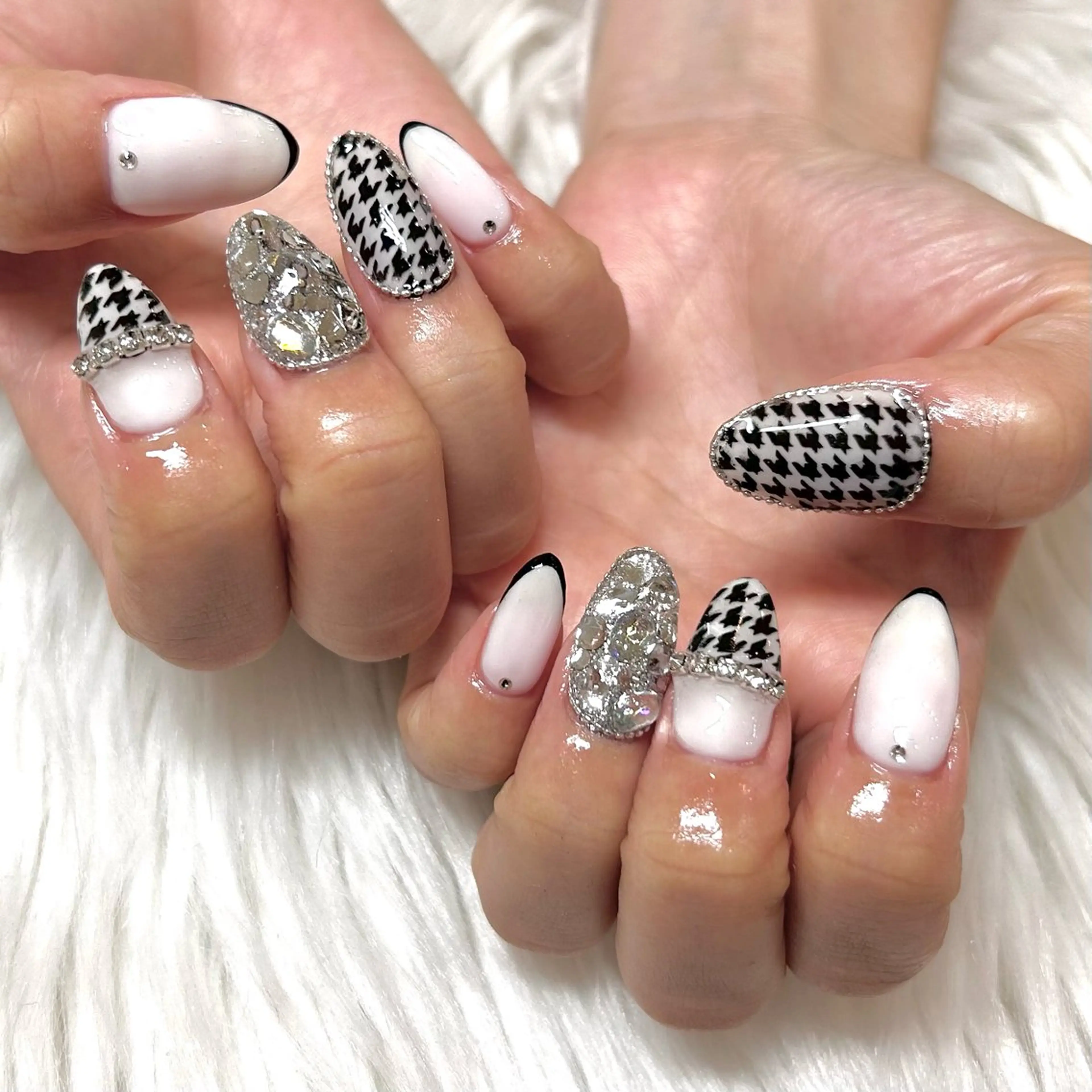 ネイル SOARE TADAのネイルデザイン