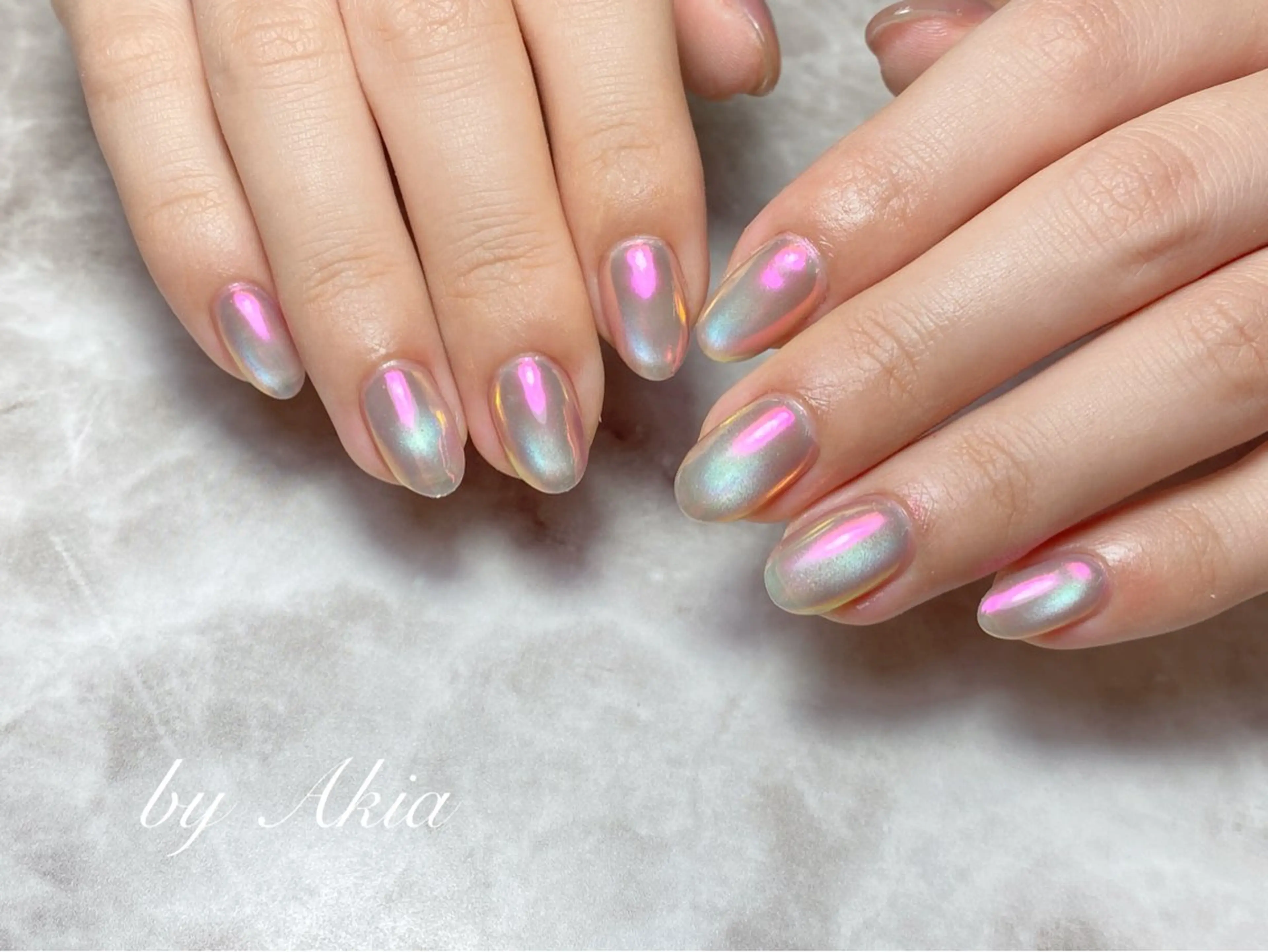 ✨キラっとした光沢感が可愛いオーロラ or ミラーネイル🩷初回オフ無料の写真