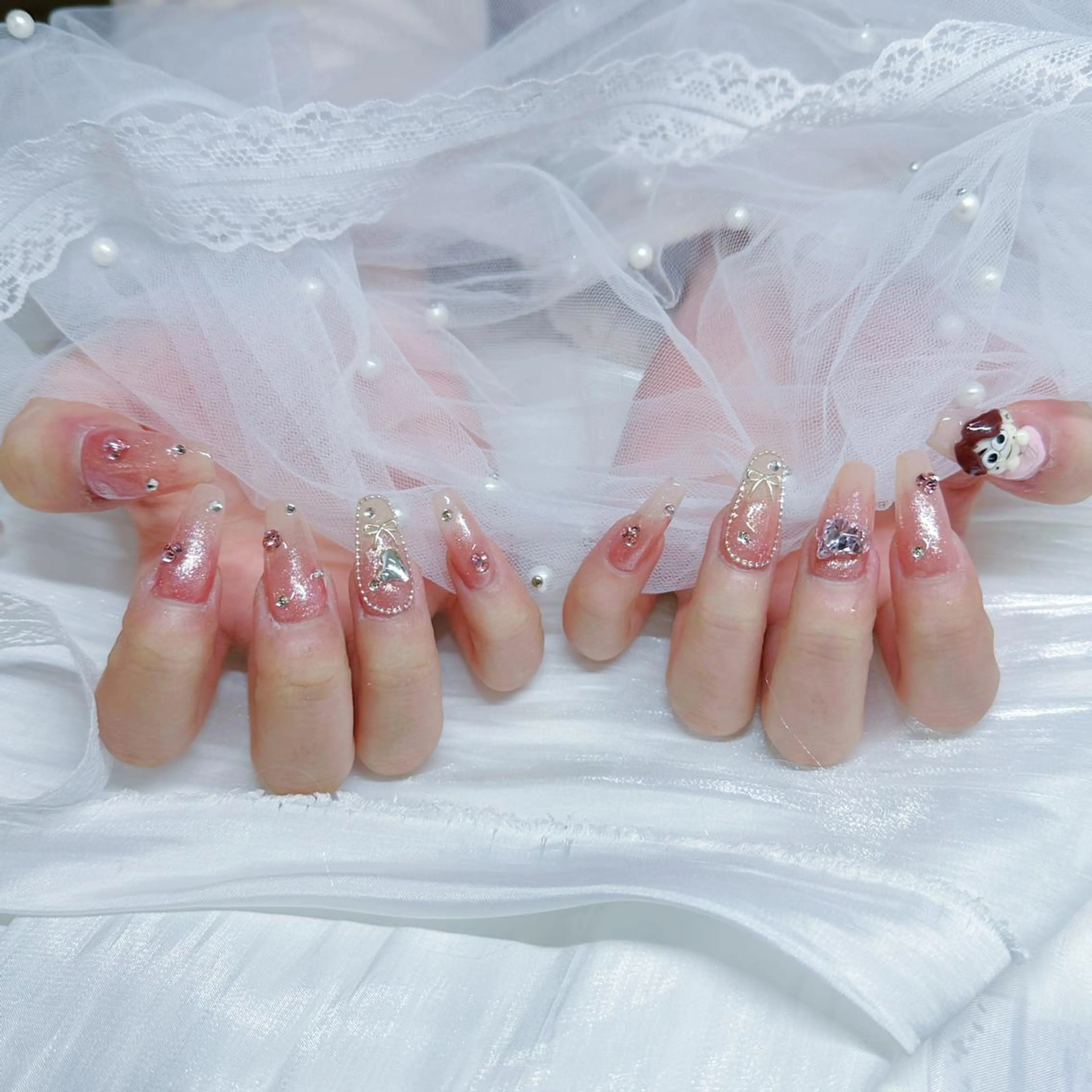 ネイル 長さ出し ジェルネイル マグネットネイル 持ち込み パラジェル ハンドネイル ハンドケア The Nail & Eye Lashのその他イメージ