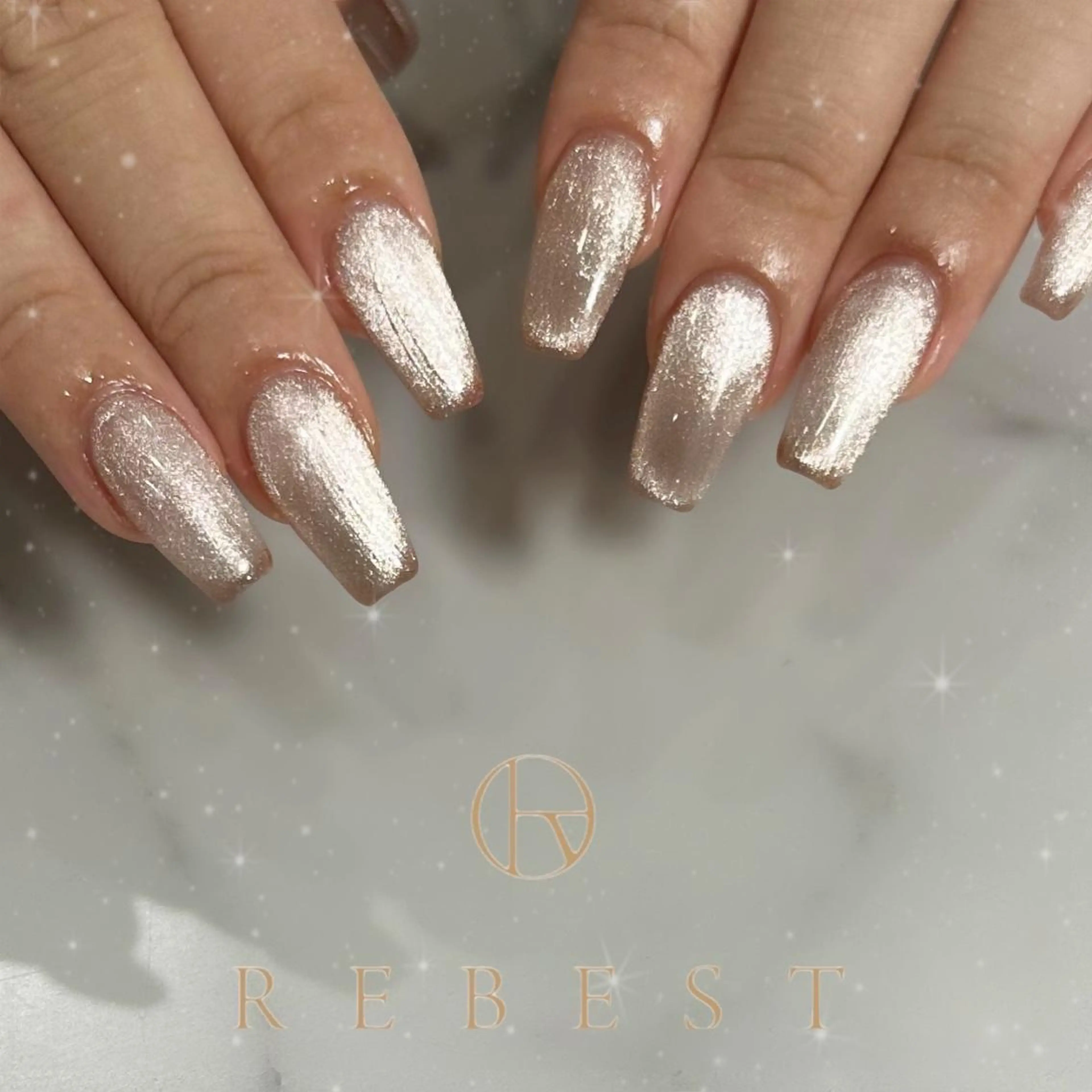 ネイル ❤️💛REBEST 付け放題Nailのネイルデザイン