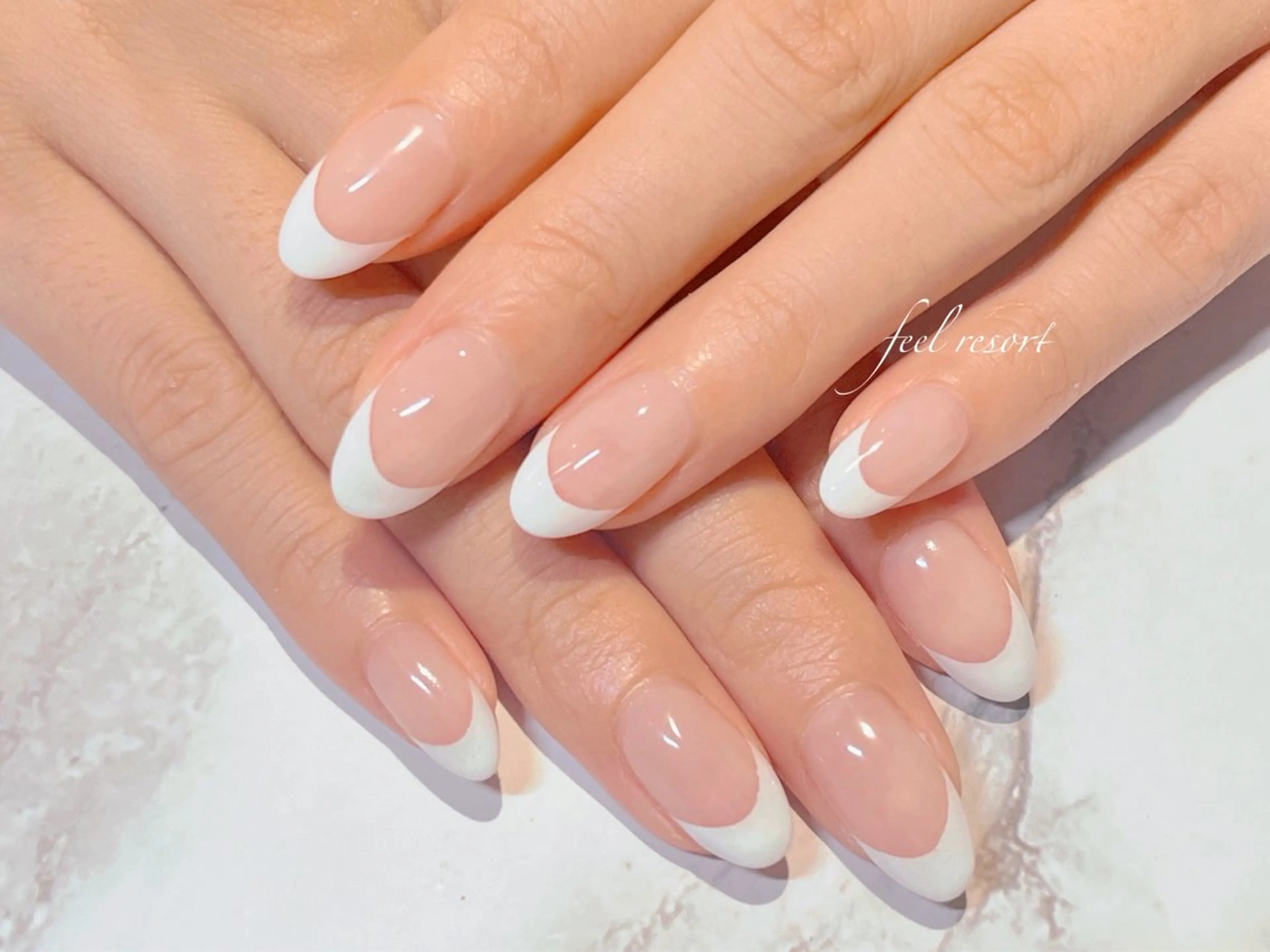 ネイル 長さ出し フットネイル フレンチネイル ジェルネイル ガラスフレンチ ハンドネイル Lien(リアン) 銀座駅6分のネイルデザイン