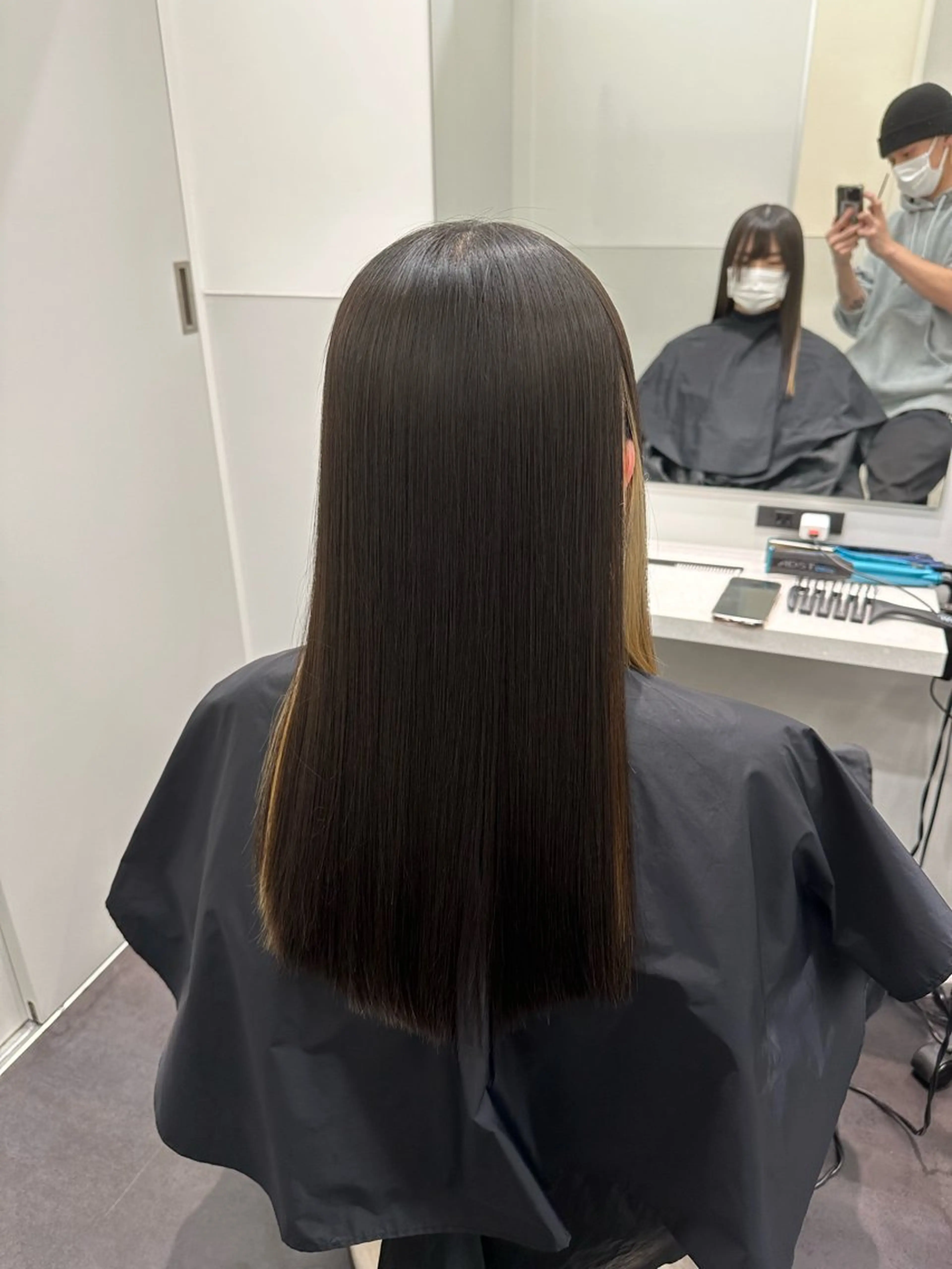 セミロング Wisteria所属・美髪特化✨ 伊織✨縮毛矯正✨のヘアスタイル