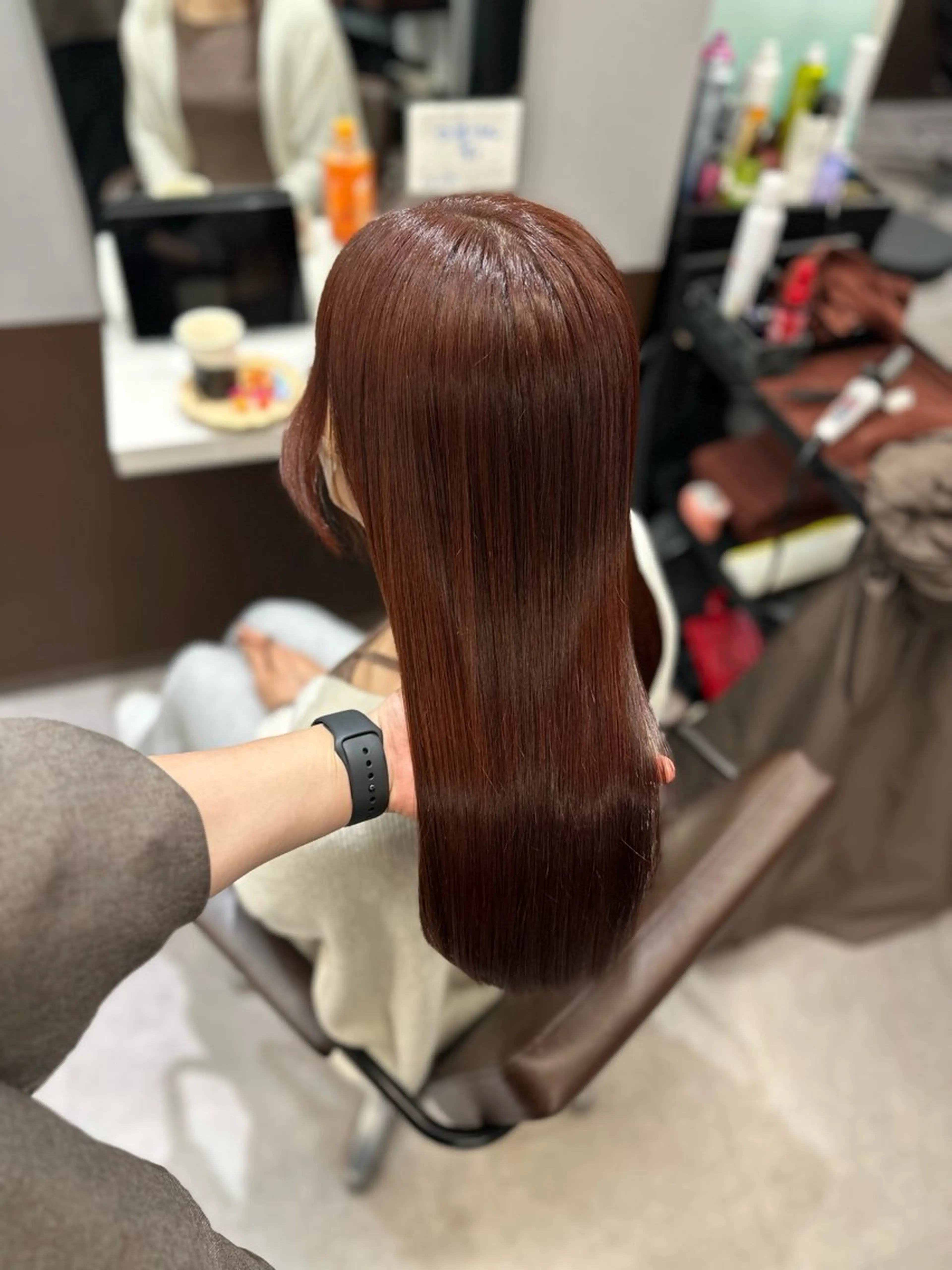 ロング カット ヘアカラー トリートメント CobybyZina所属・髪質改善 支持率 Ｎｏ.1いぶきのヘアスタイル