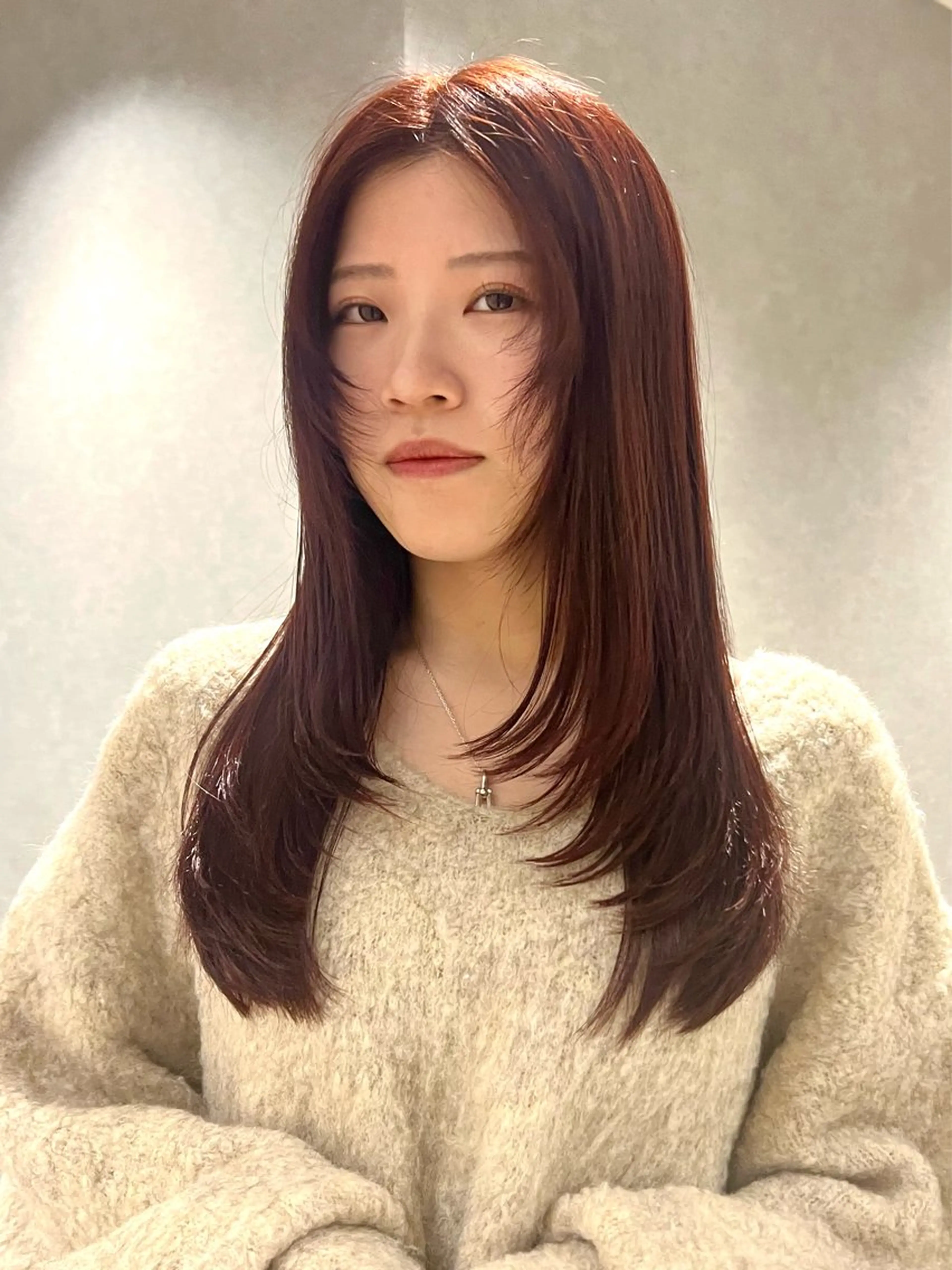 ロング ロングレイヤー レイヤーカット ロング カット パーマ トリートメント しおり/パーマ/ newi町田のヘアスタイル