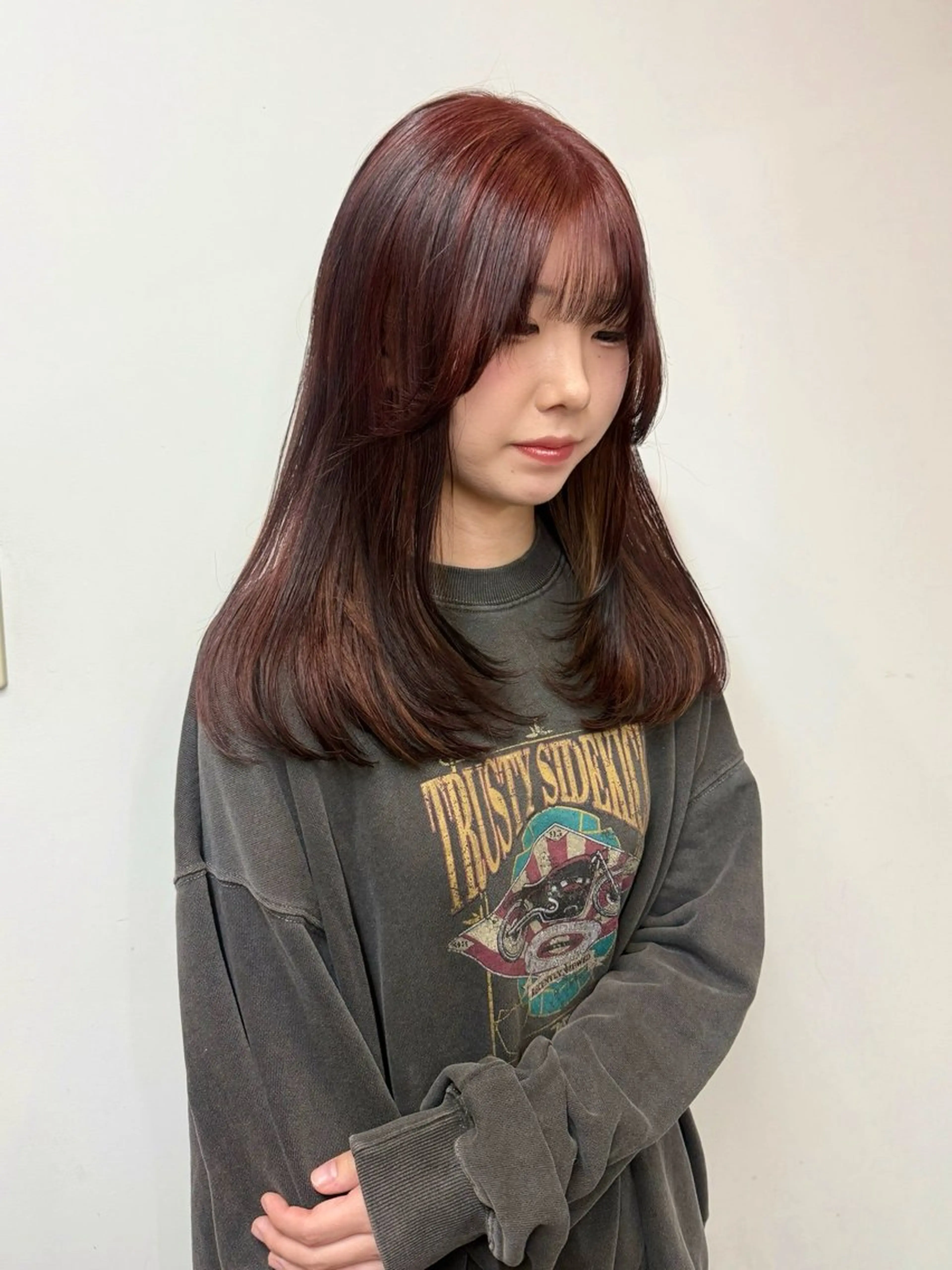 セミロング 顔まわりレイヤー 顔周りカット レイヤーカット カット ヘアカラー トリートメント SHICUNEアサミ /ショート/メンズのヘアスタイル