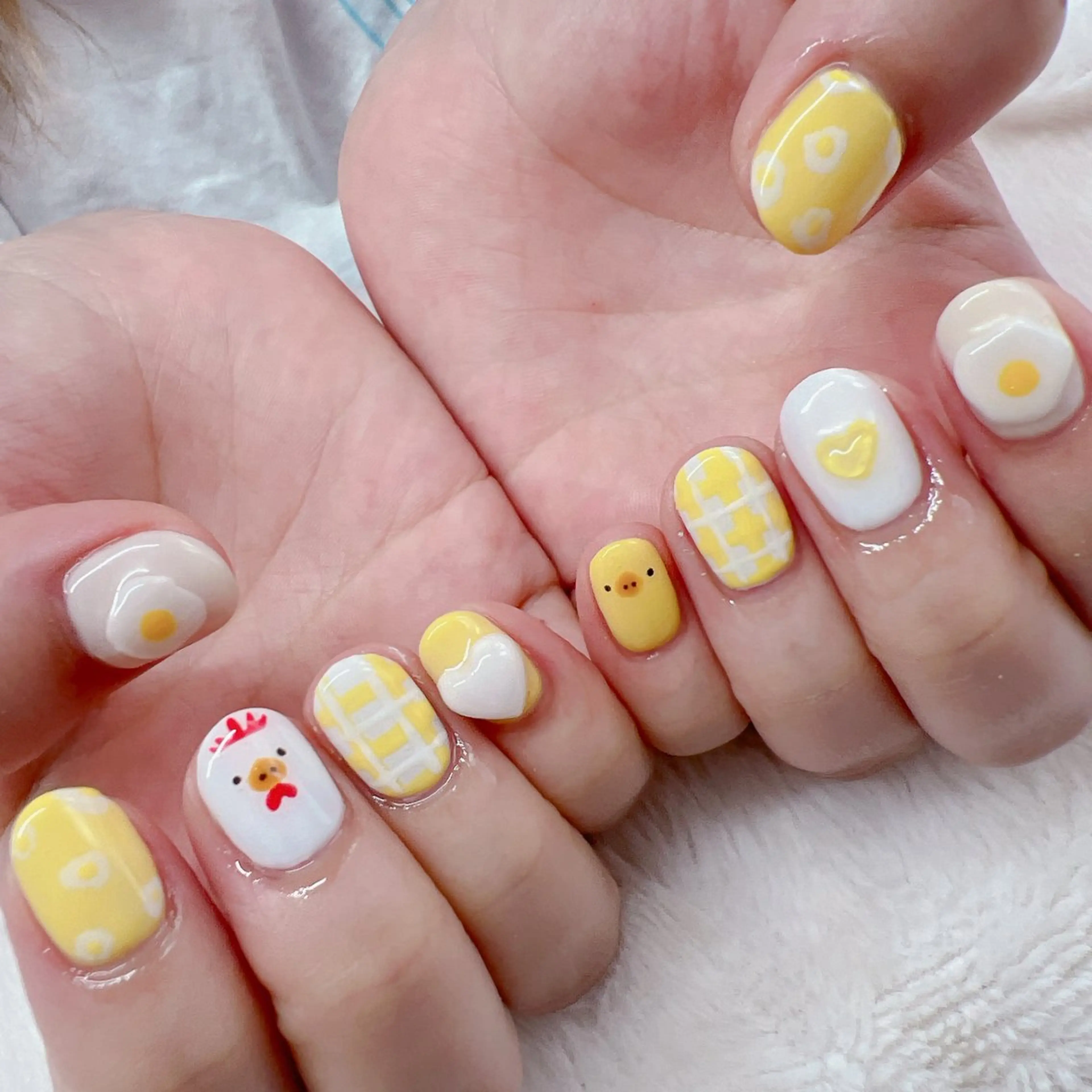 ネイル Emi lyのネイルデザイン