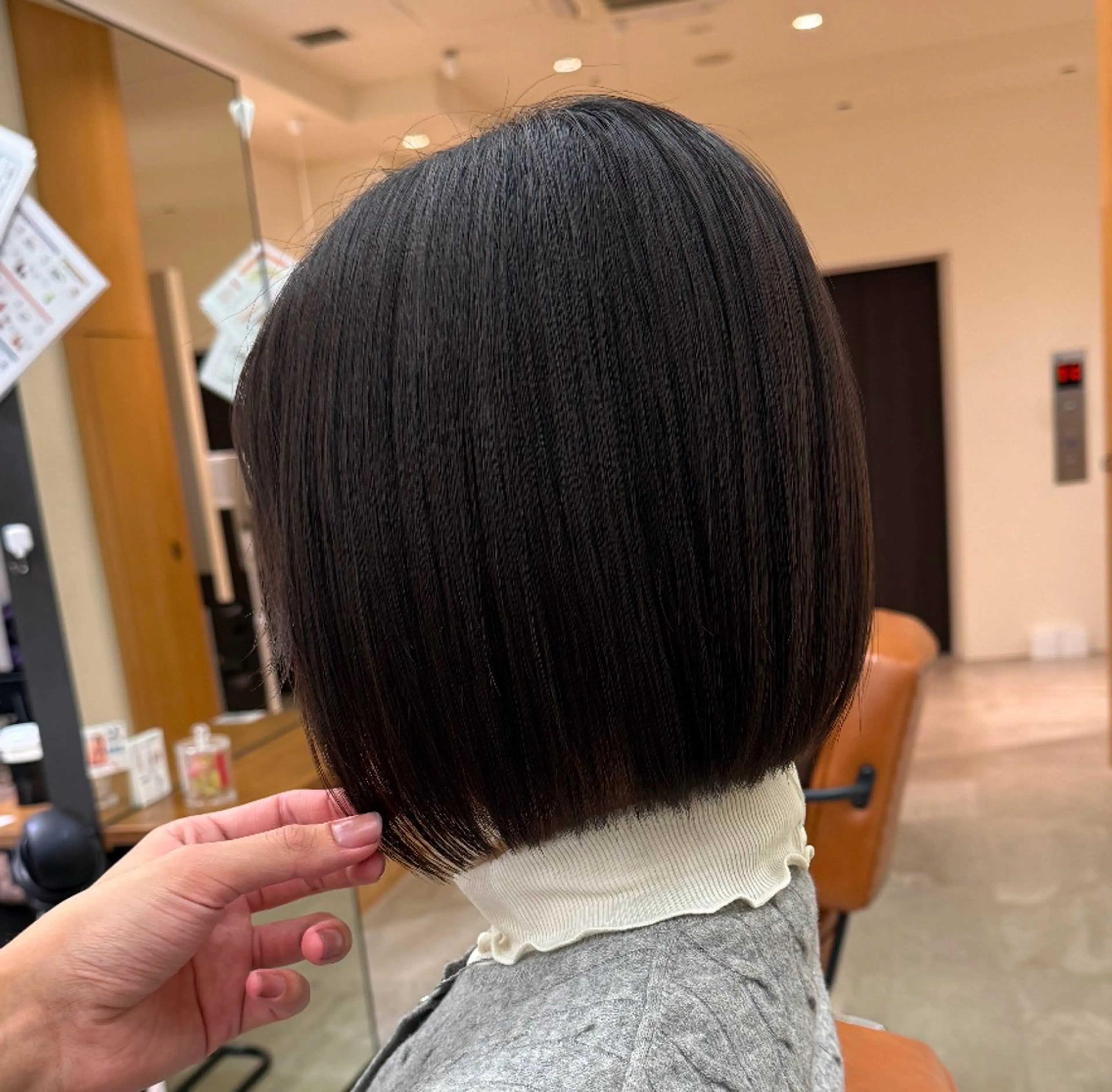 ショート 縮毛矯正 view_ginza所属・縮毛矯正•美髪矯正 🔅シュンのヘアスタイル