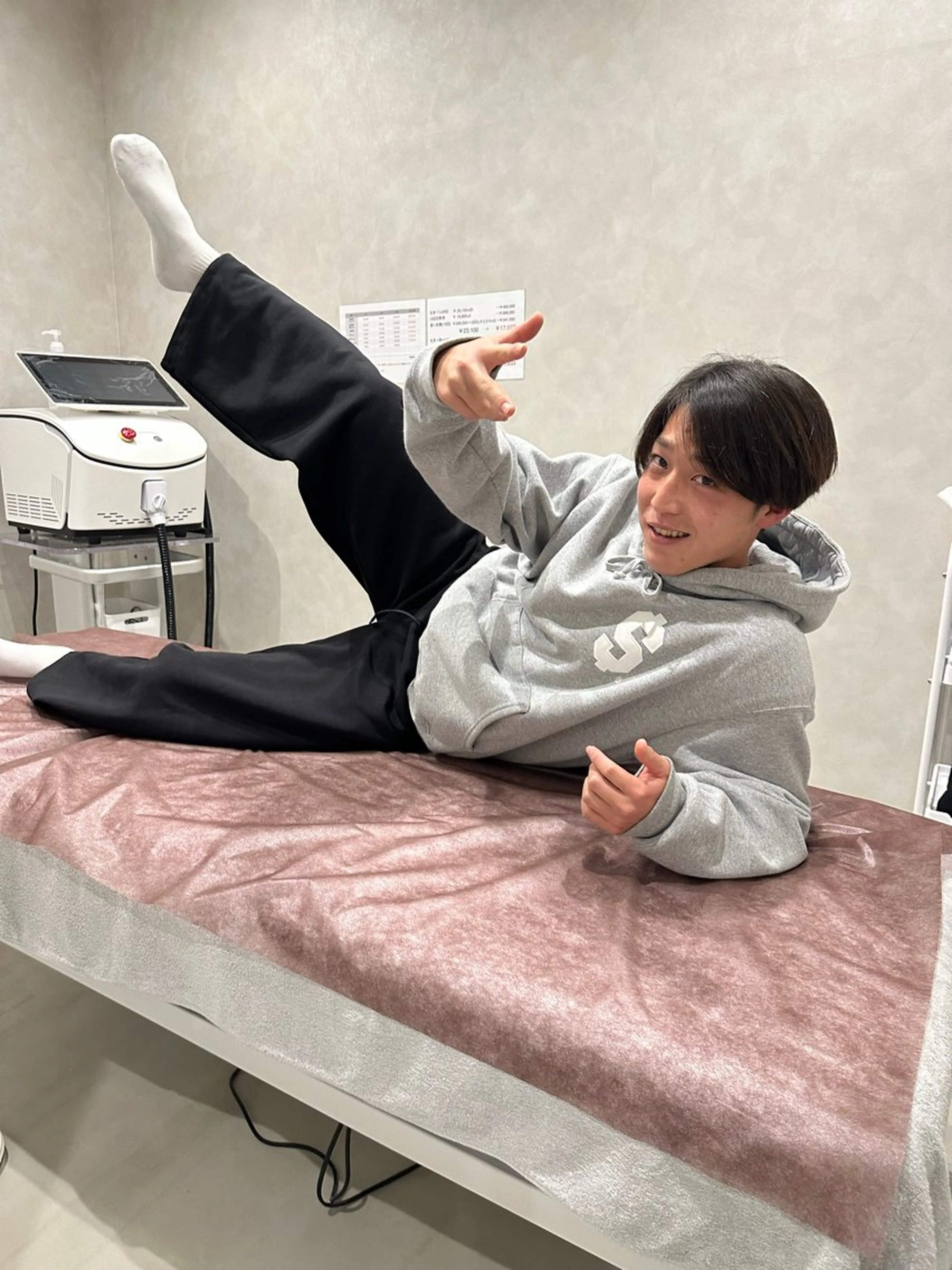 メンズ The Salon 脱毛&眉毛スタイリング&セルフホワイトニング所属・The Salon 脱毛&眉毛の眉毛・アイブロウイメージ