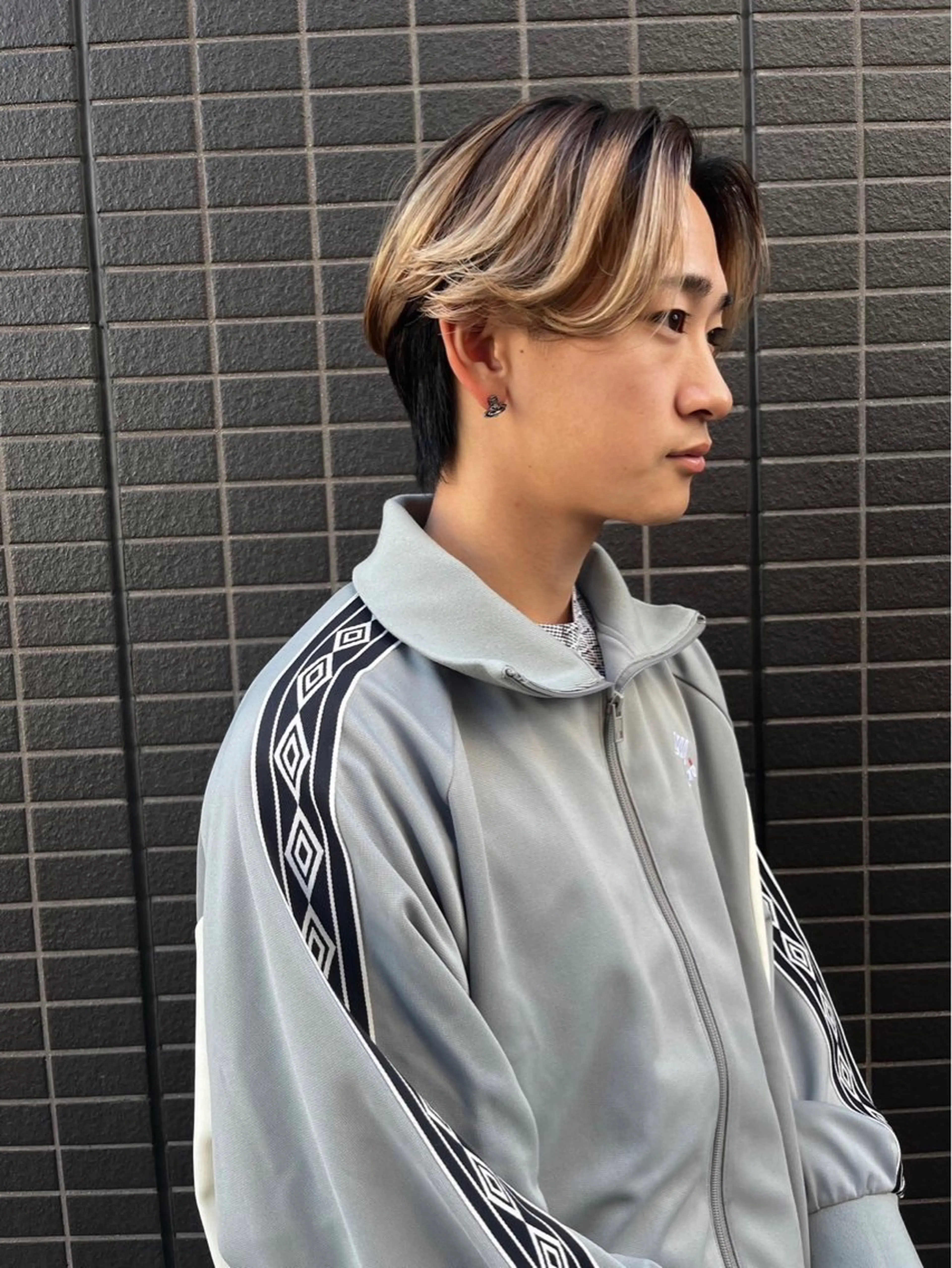 カラー メンズ カット パーマ LOM/メンズサロン 狸小路7丁目のヘアスタイル