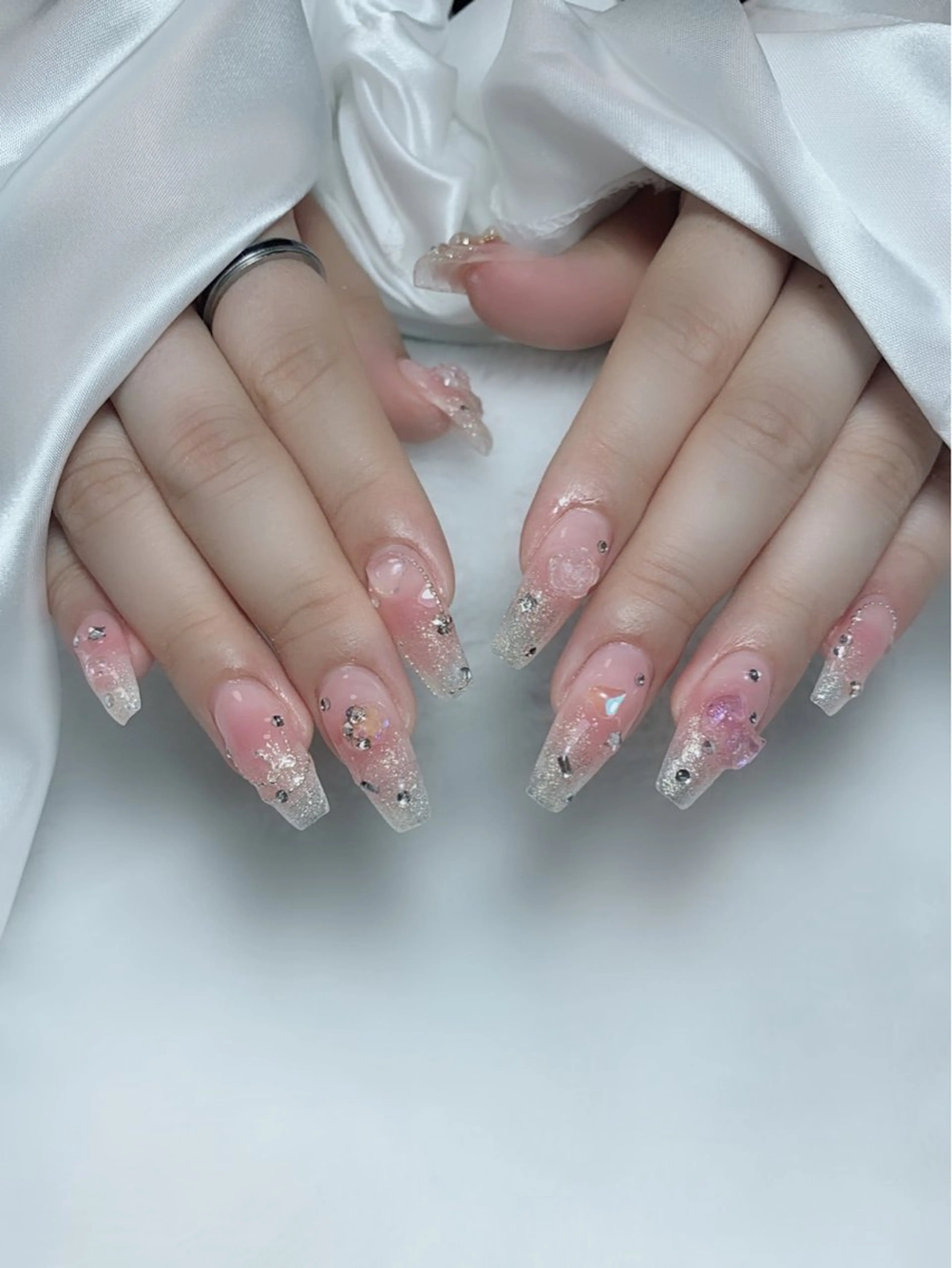 ネイル Amina nail salonのネイルデザイン