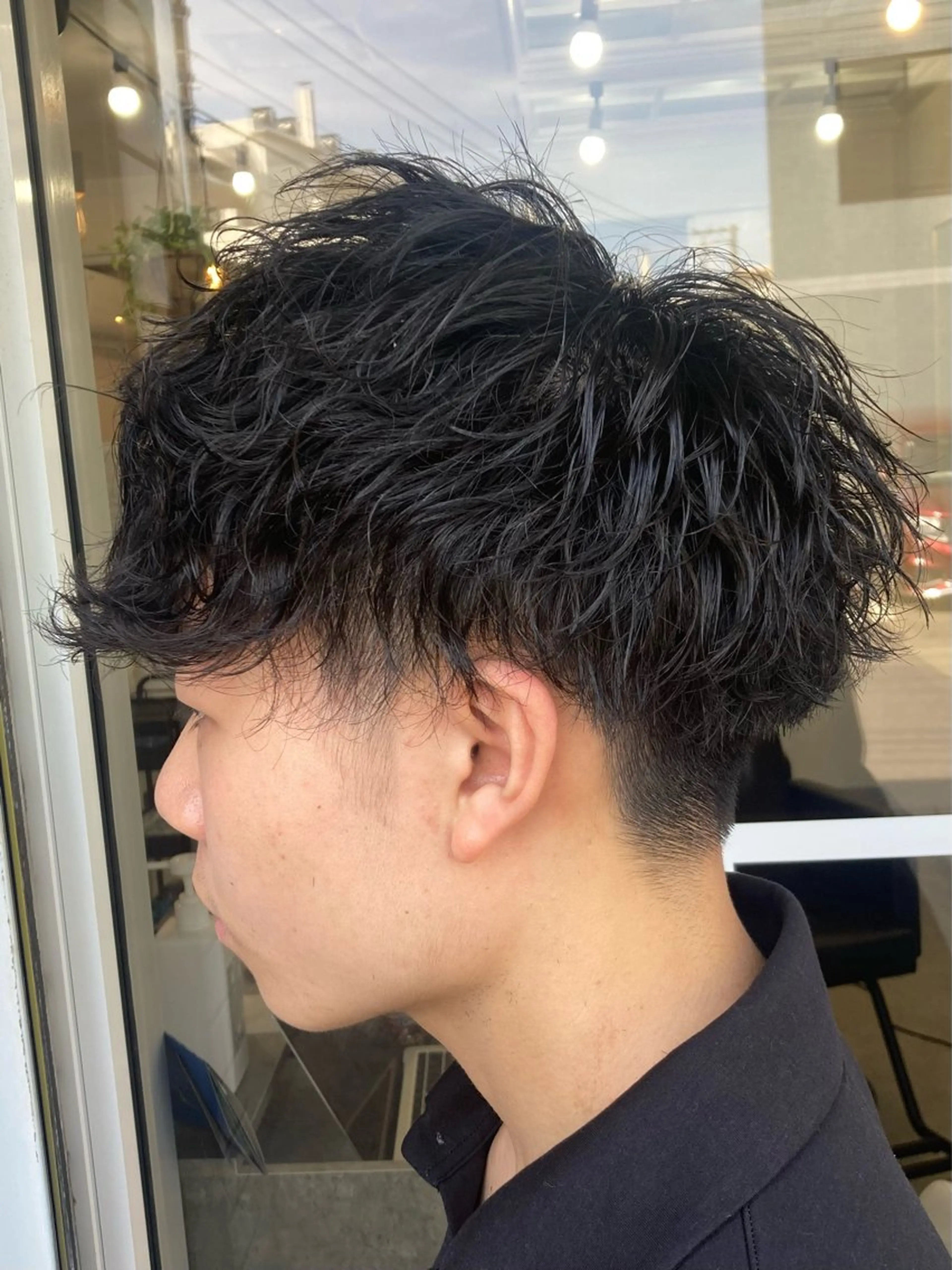 ミディアム パーマ メンズ マッシュ カット パーマ 深堀 勇弥のヘアスタイル