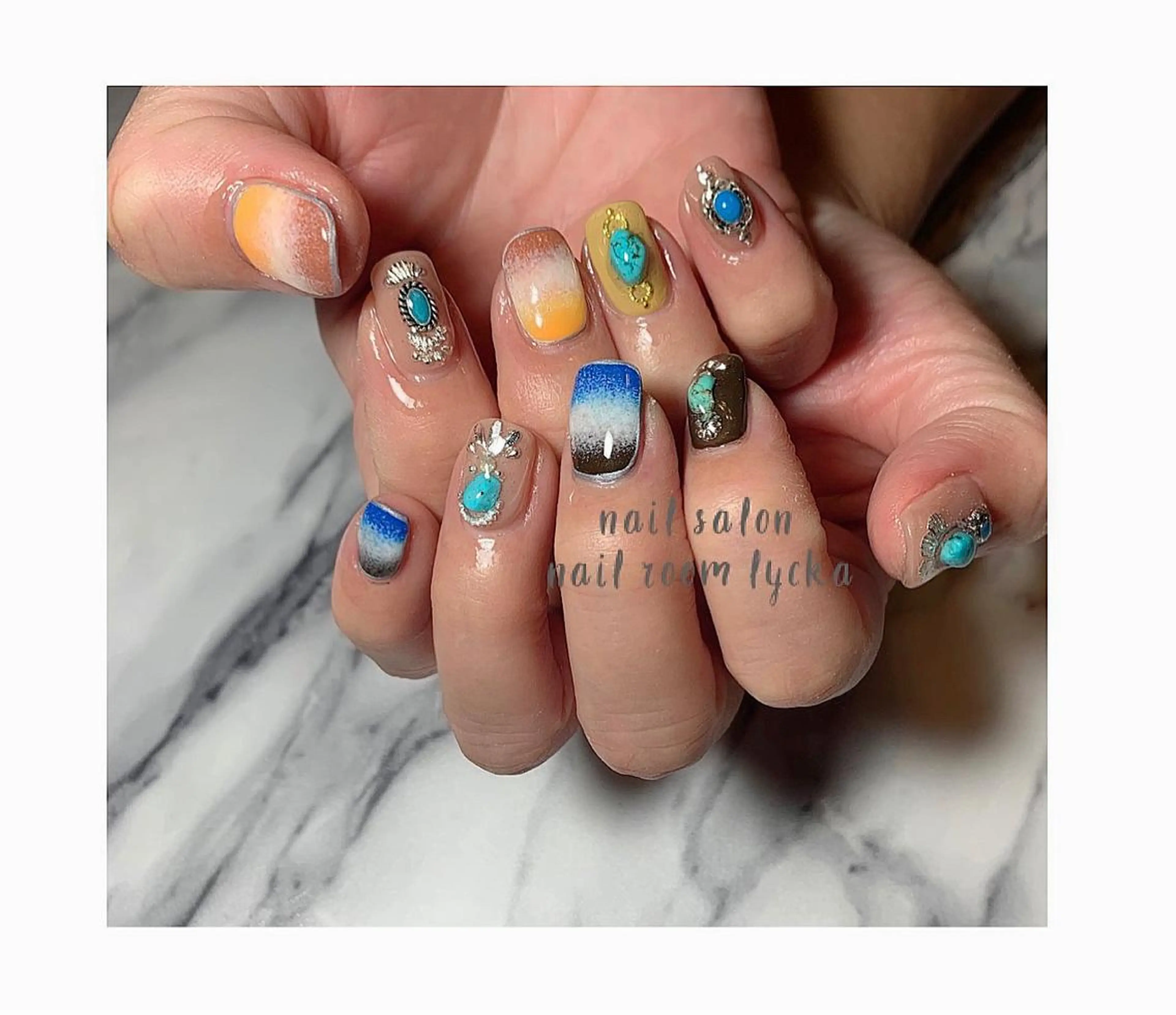 ネイル ﾈｲﾙﾙｰﾑﾘｯｶ 𝐦𝐚𝐲𝐮のネイルデザイン