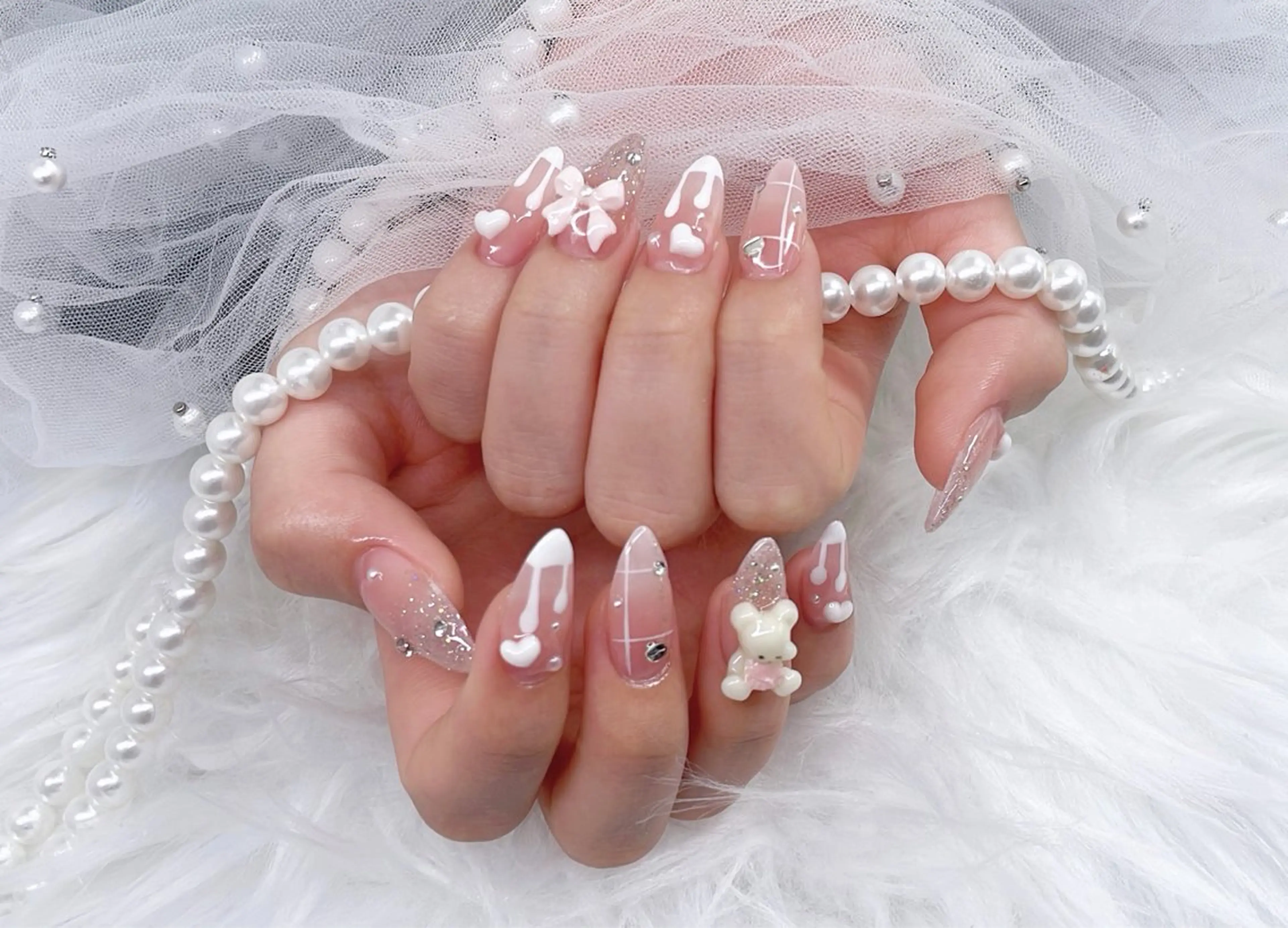 ネイル アニマル柄 チークネイル 成人式 フラッシュネイル フットネイル ハンドネイル 大宮駅5分/持込/ 長さだし/Umのネイルデザイン