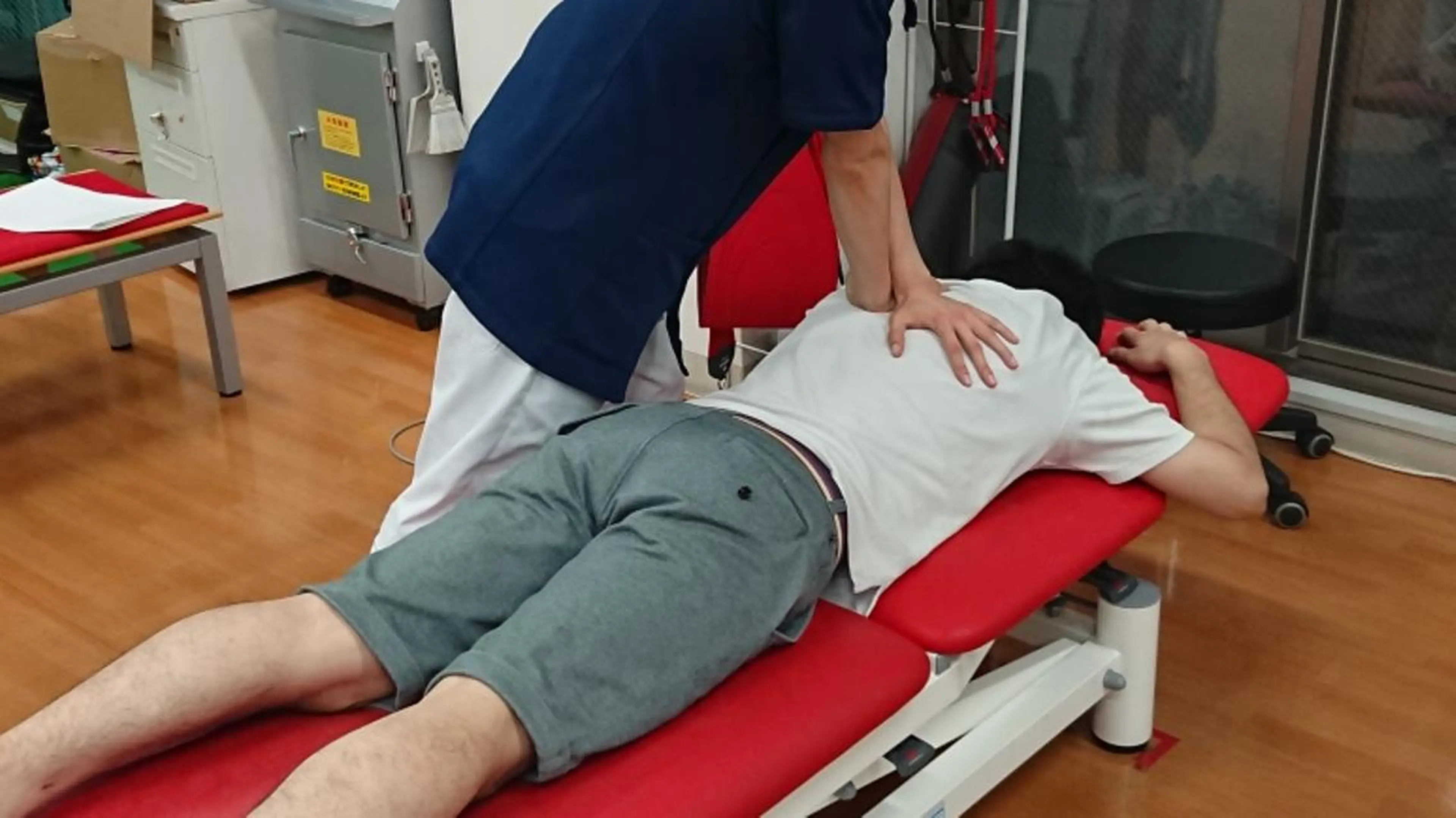 RH整体院所属・痛みの改善専門整体師 林凌磨のエステ・リラクイメージ