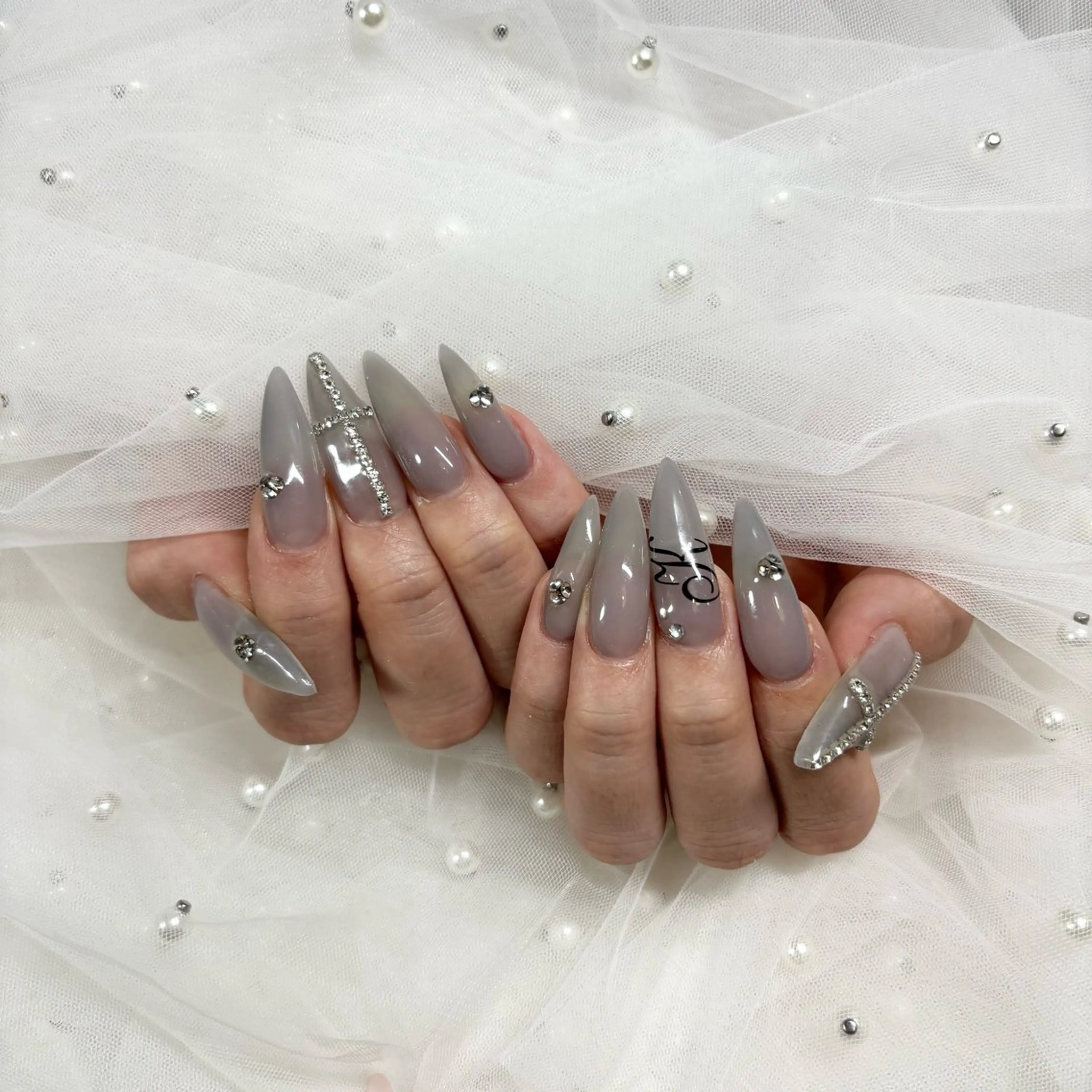 ネイル ハンドネイル ୨୧ mio୨୧のネイルデザイン