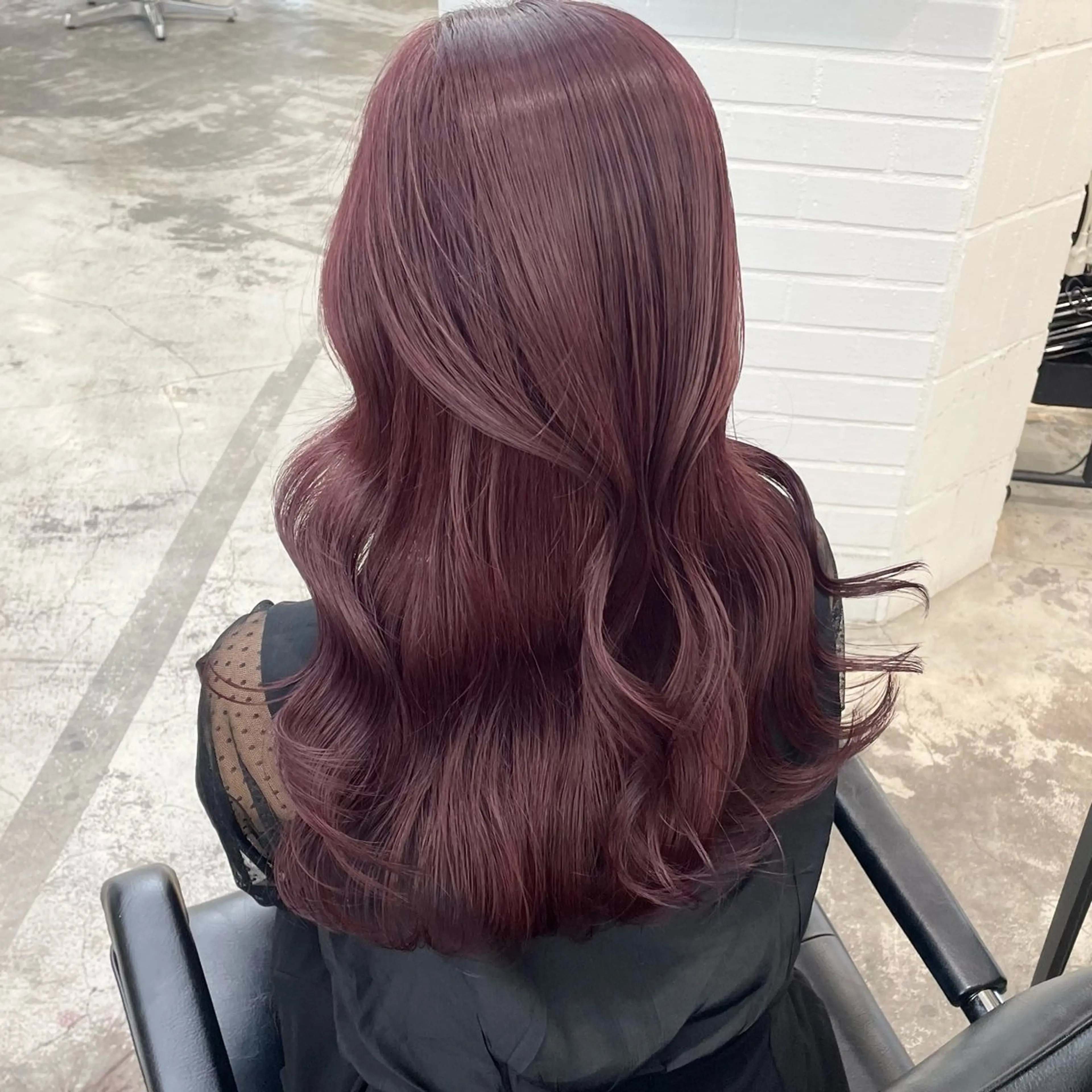 ロング カラー ブリーチ カシス ダブルカラー ラベンダーカラー ラベンダーピンク レイヤー×グレージュ /ピンク🩷mioのヘアスタイル