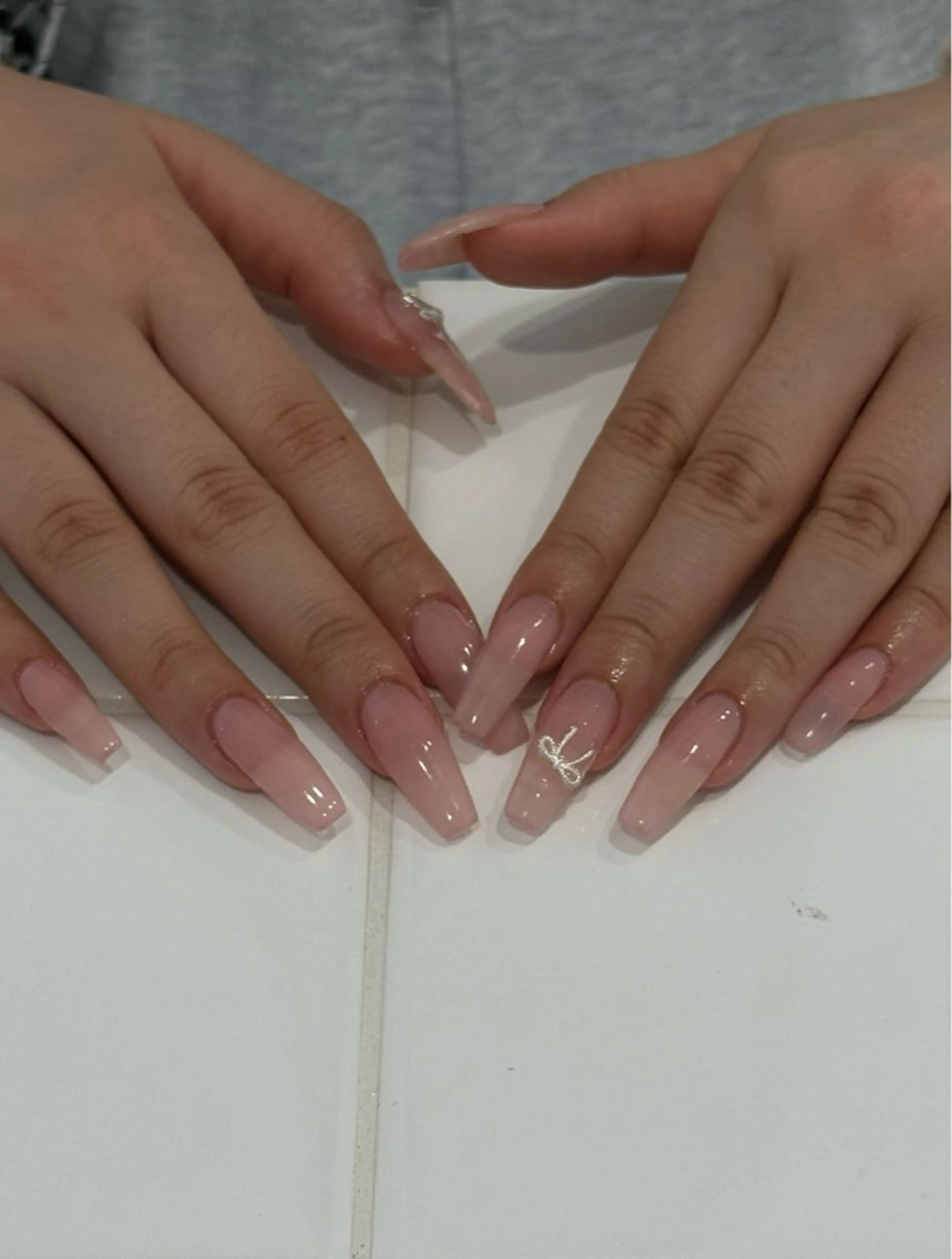 チップ10本長さだしワンカラー🩵オフ有の写真