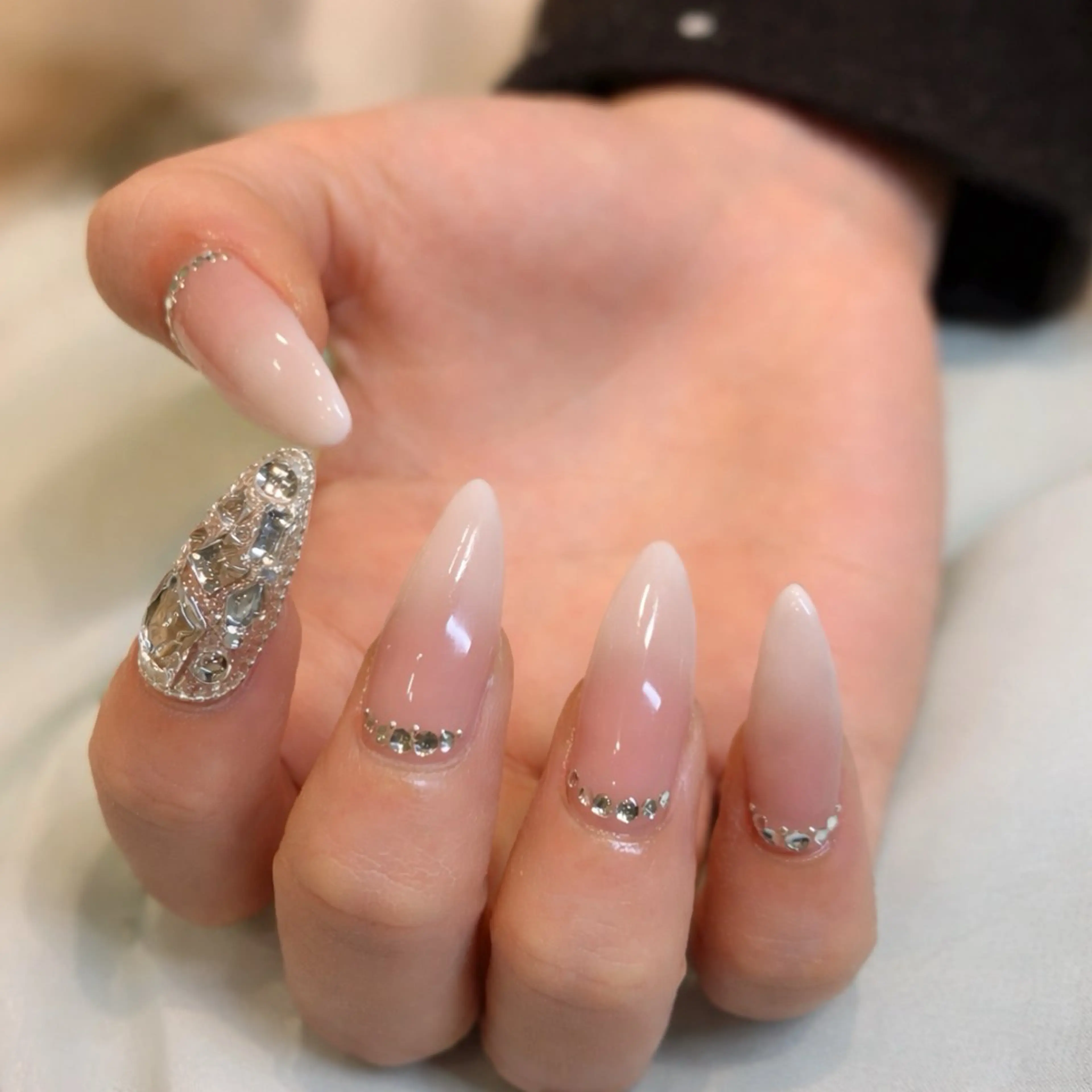 ネイル nailAVANCE akariのネイルデザイン