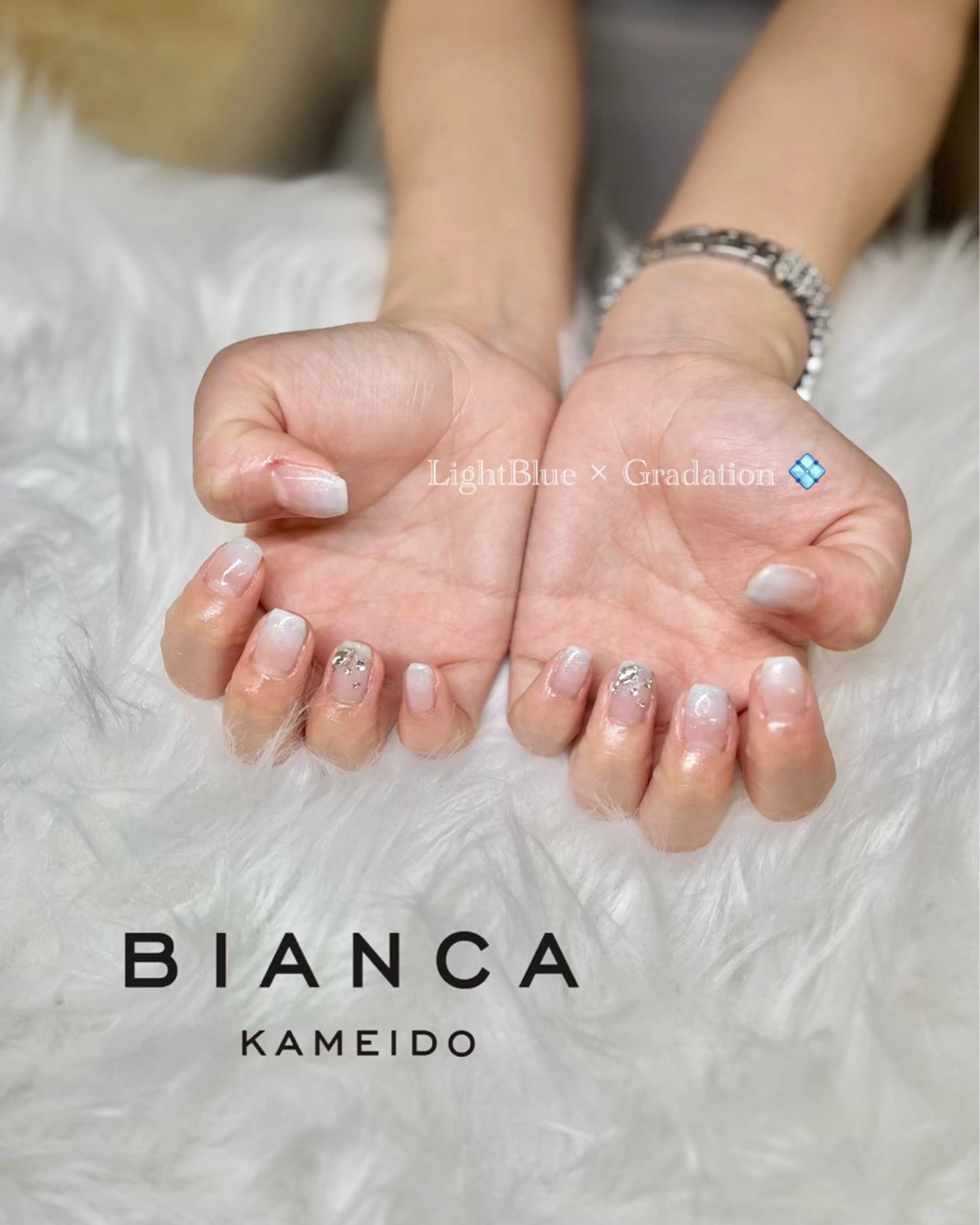 ネイル グラデーション 水色 ハンドネイル Bianca 亀戸店 🎀 植木のネイルデザイン