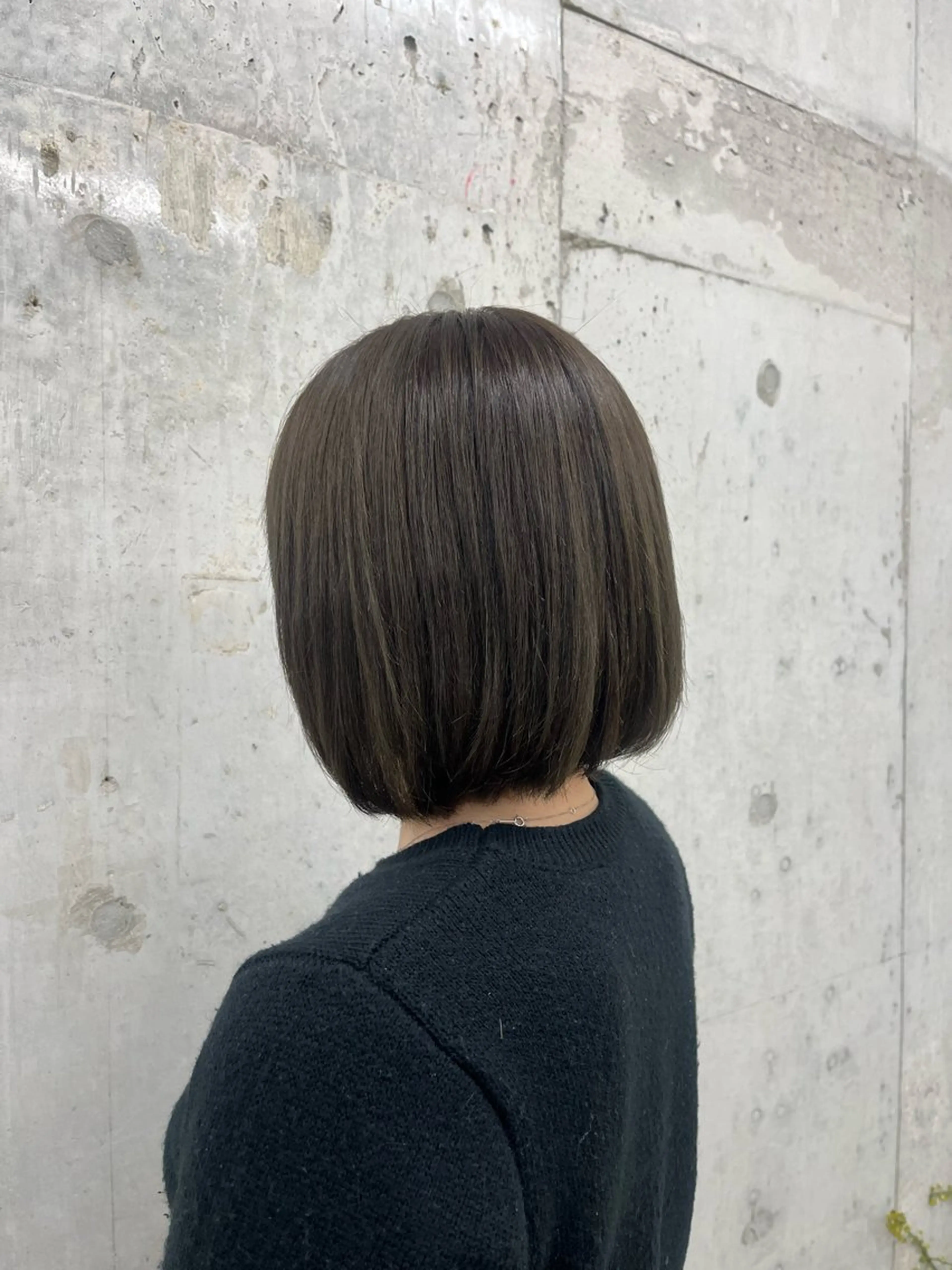 ショート カラー ヘアカラー 澤田 萌生のヘアスタイル