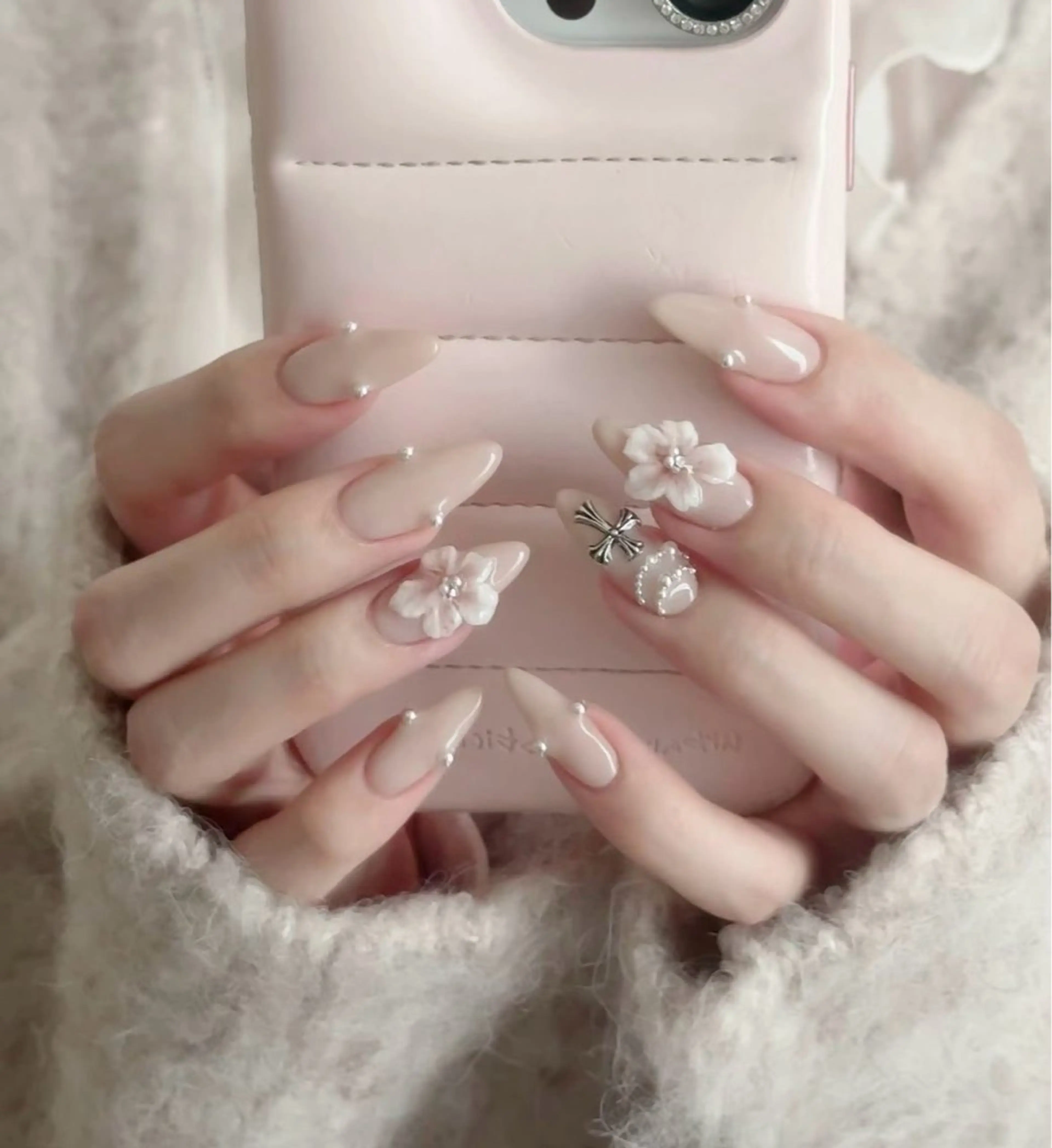 カラー グラデーションカラー ハンドネイル AIN Nailのネイルデザイン